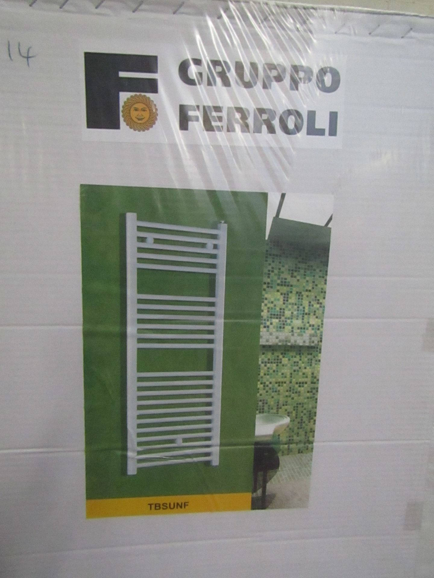 Gruppo Ferroli white Towel Radiator New and Boxed, Size 500x1770mm