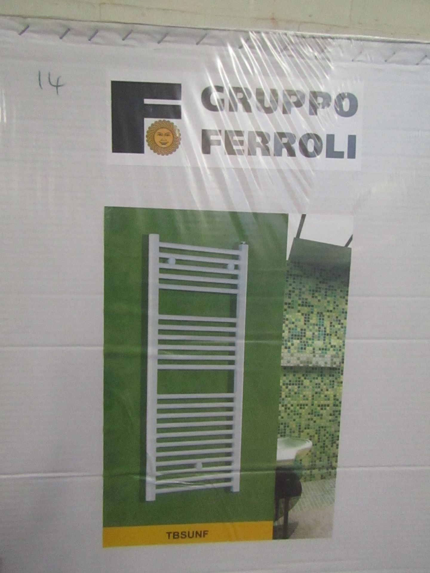 Gruppo Ferroli white Towel Radiator New and Boxed, Size 500x1770mm