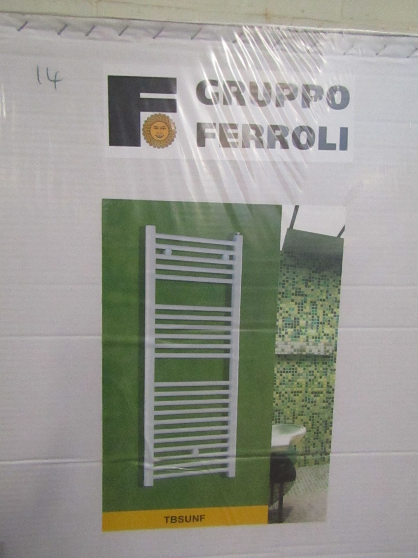 Gruppo Ferroli white Towel Radiator New and Boxed, Size 500x1770mm