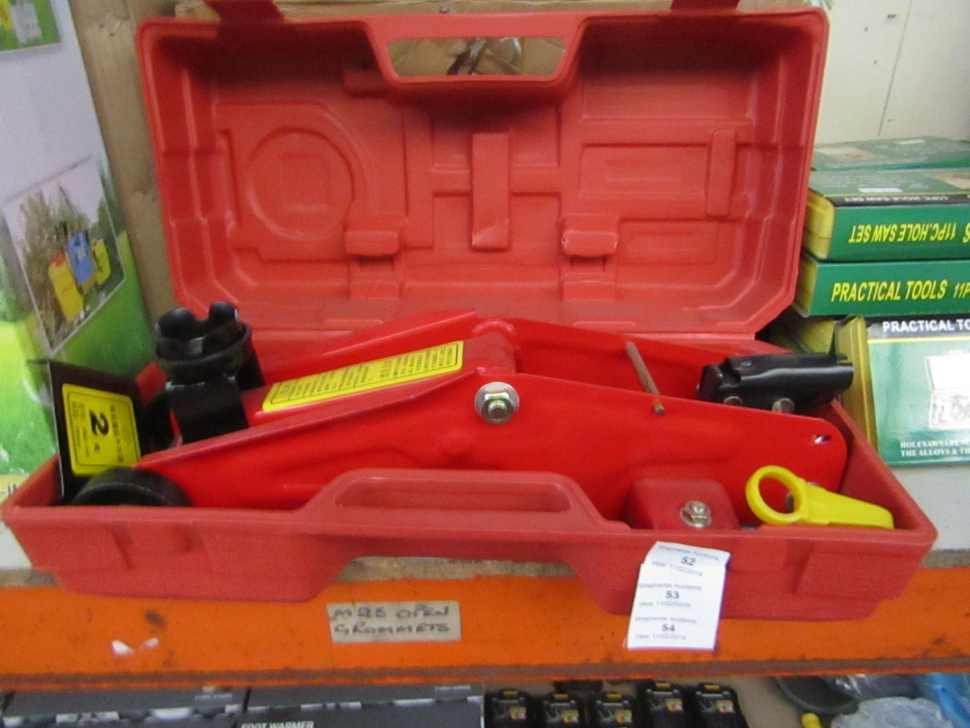 2 Tonne Hydraulic Trolley Jack, new in carry case.