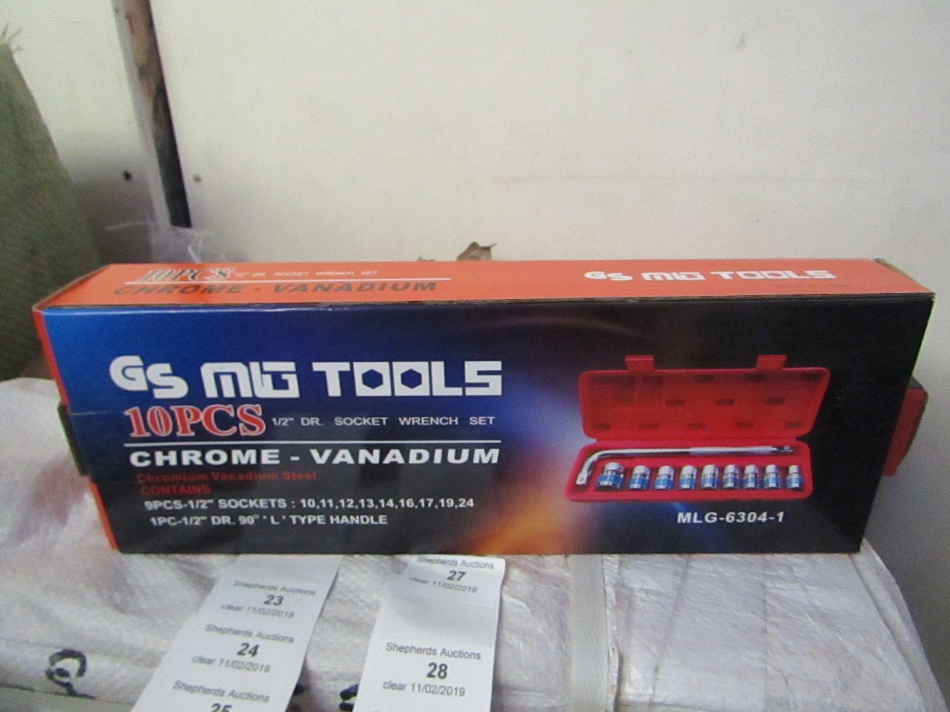 10 piece Chrome Vanadium Socket wrench set, new