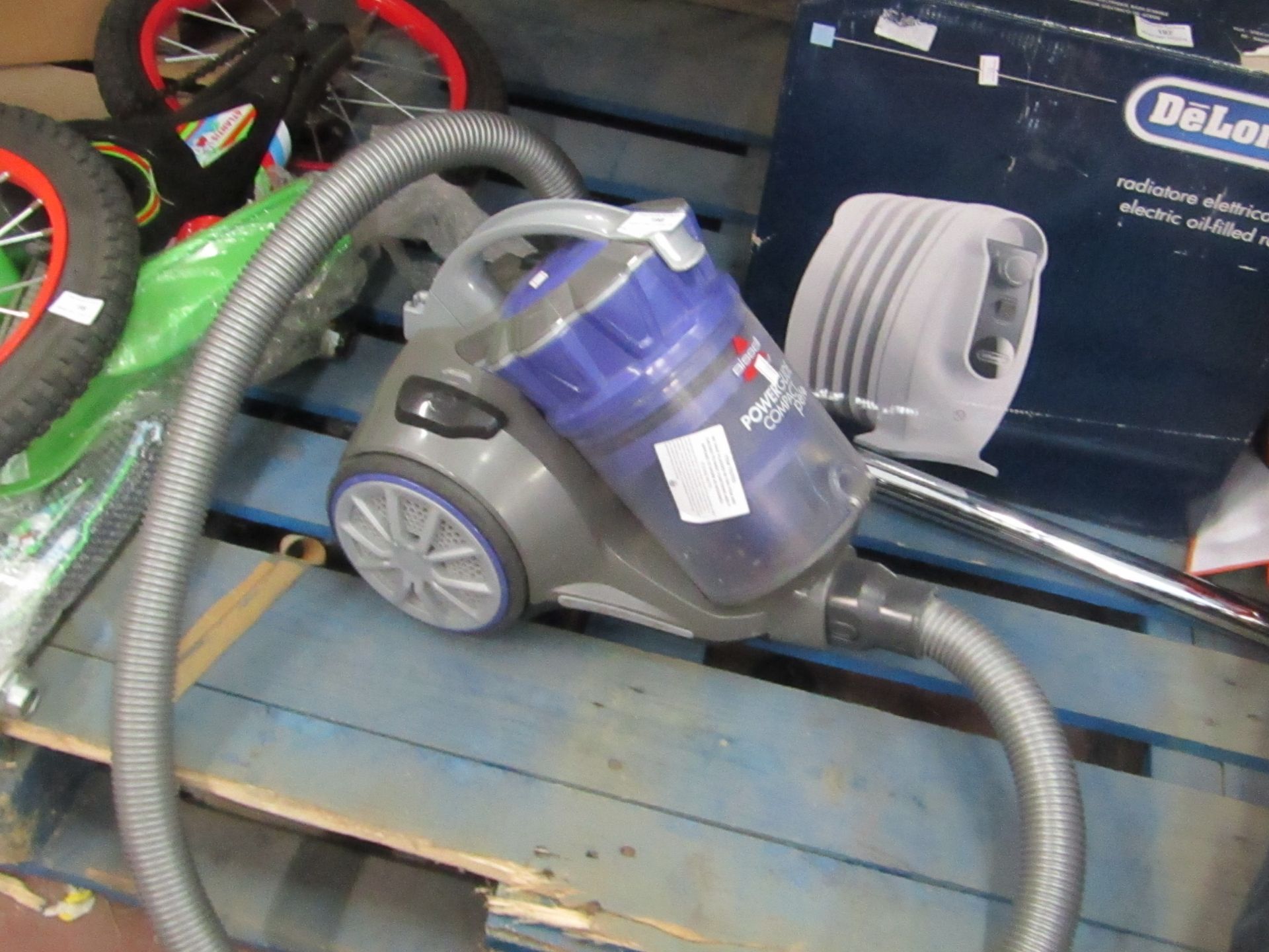 Bissell powerglide compact vet vacuum. Tested working.