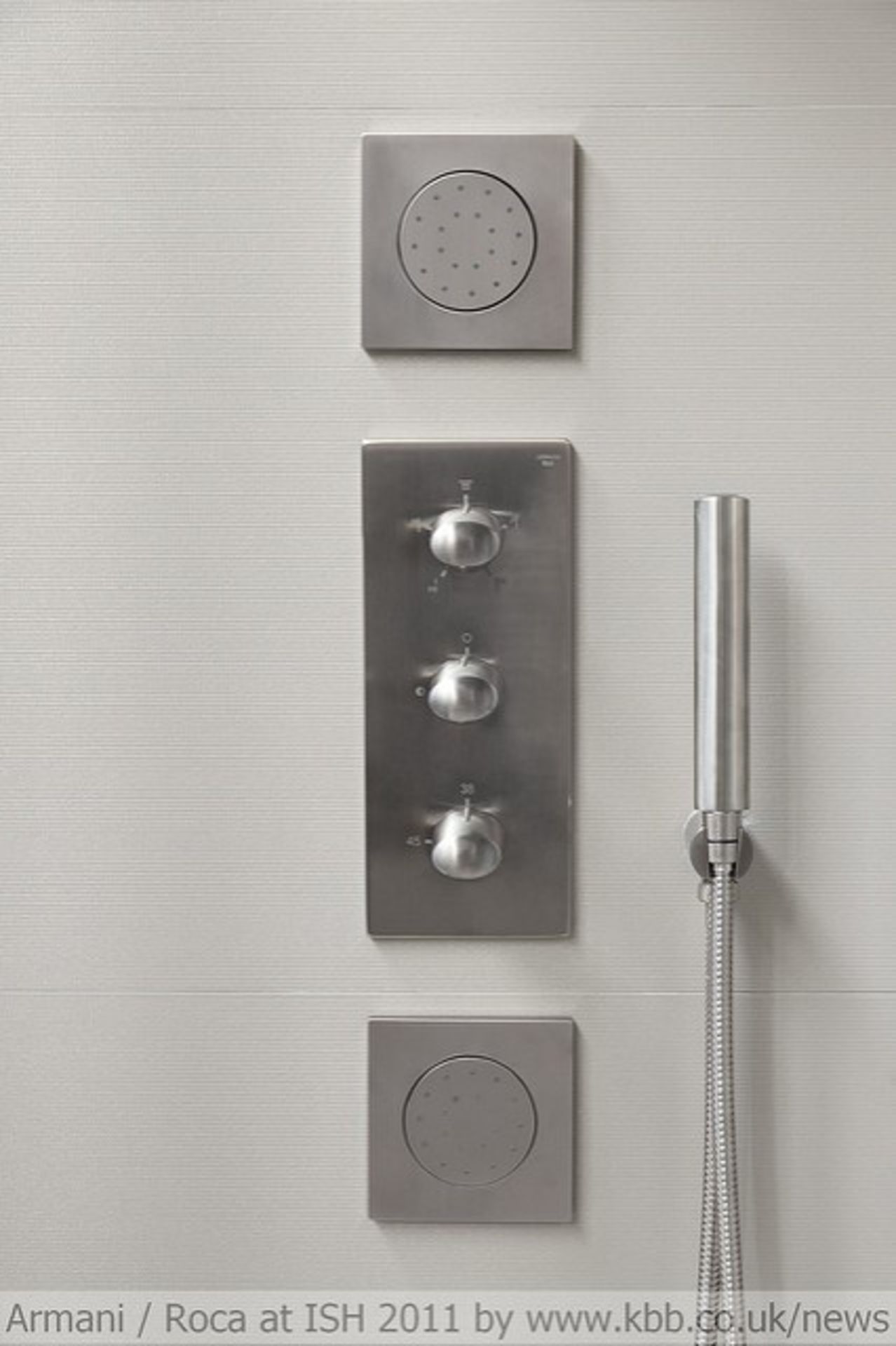 Armani Roca Rain Shower, includes thermostatic control valve and panel, inset ceiling shower head - Image 3 of 4