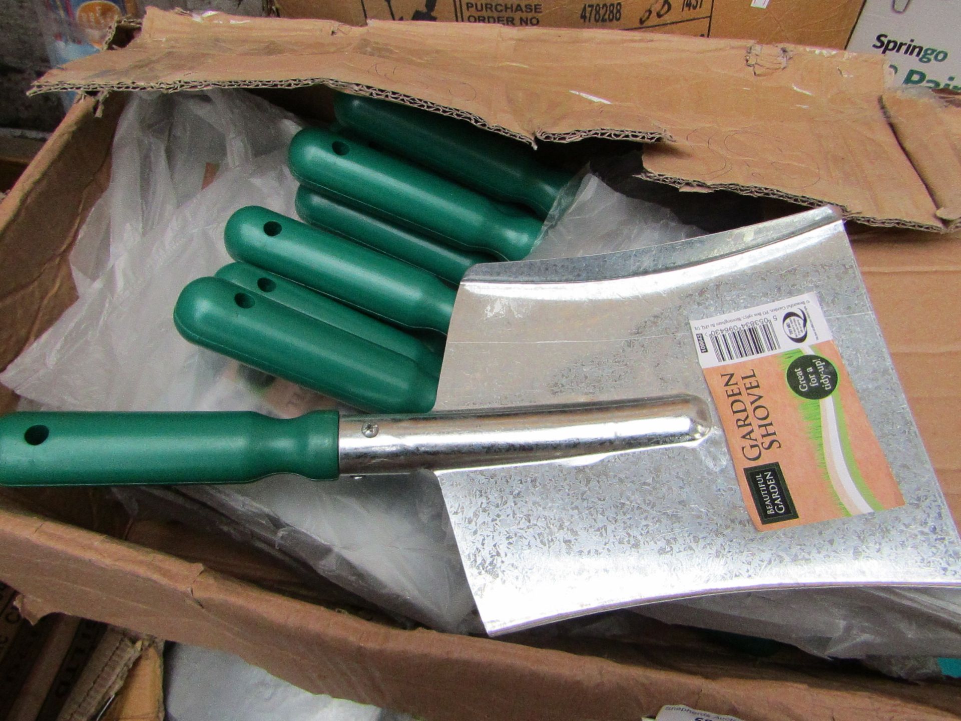 10 X Garden Shovels, all un-used