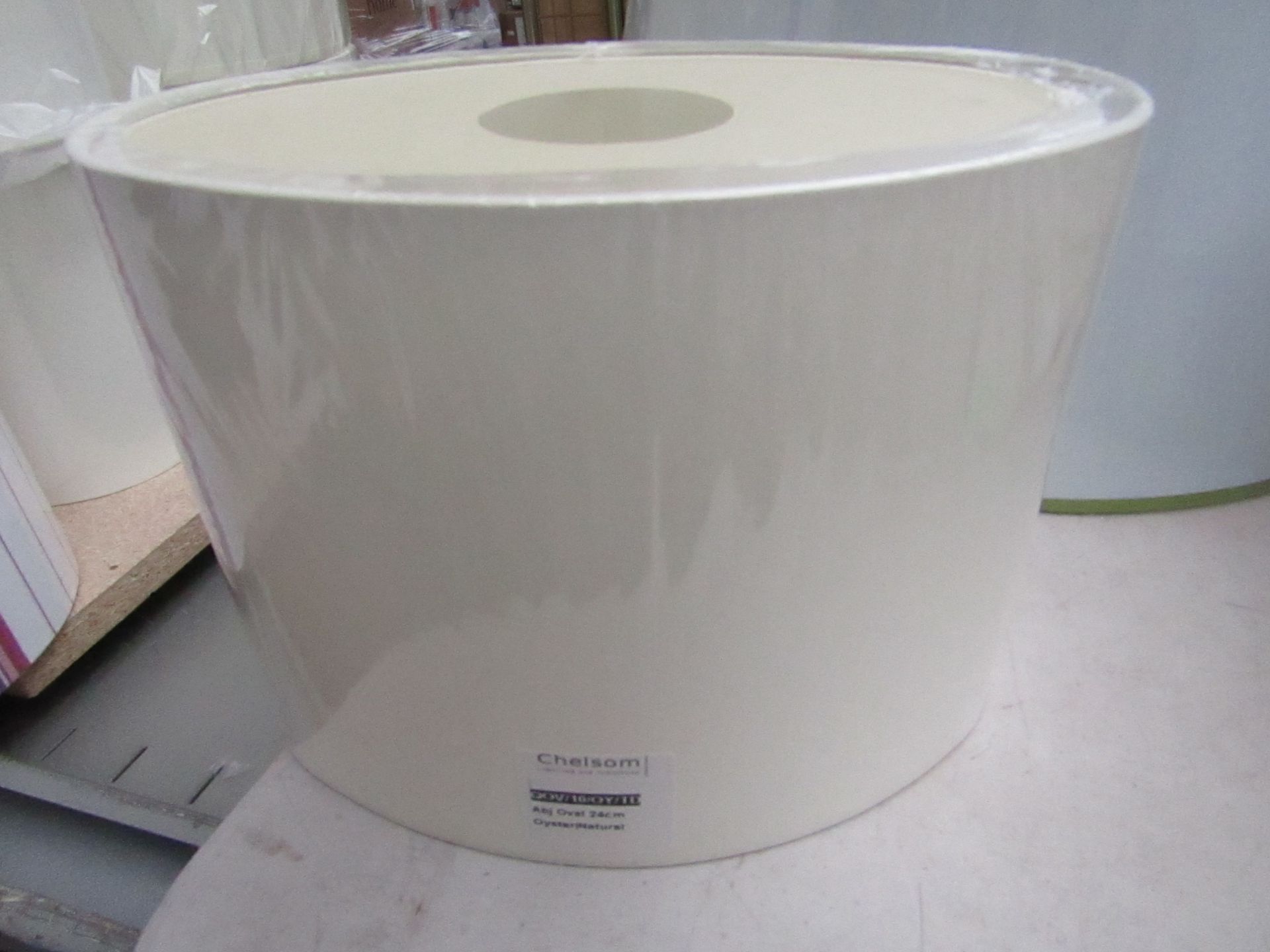 Chelsom QOV/10/OY/TD 24cm lamp shade.