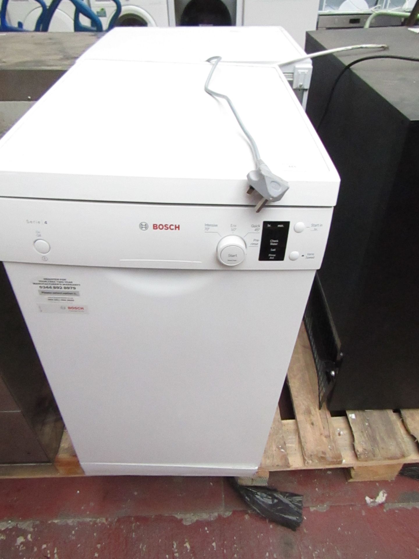 Bosch Series 4 Compact Dishwasher, Powers on