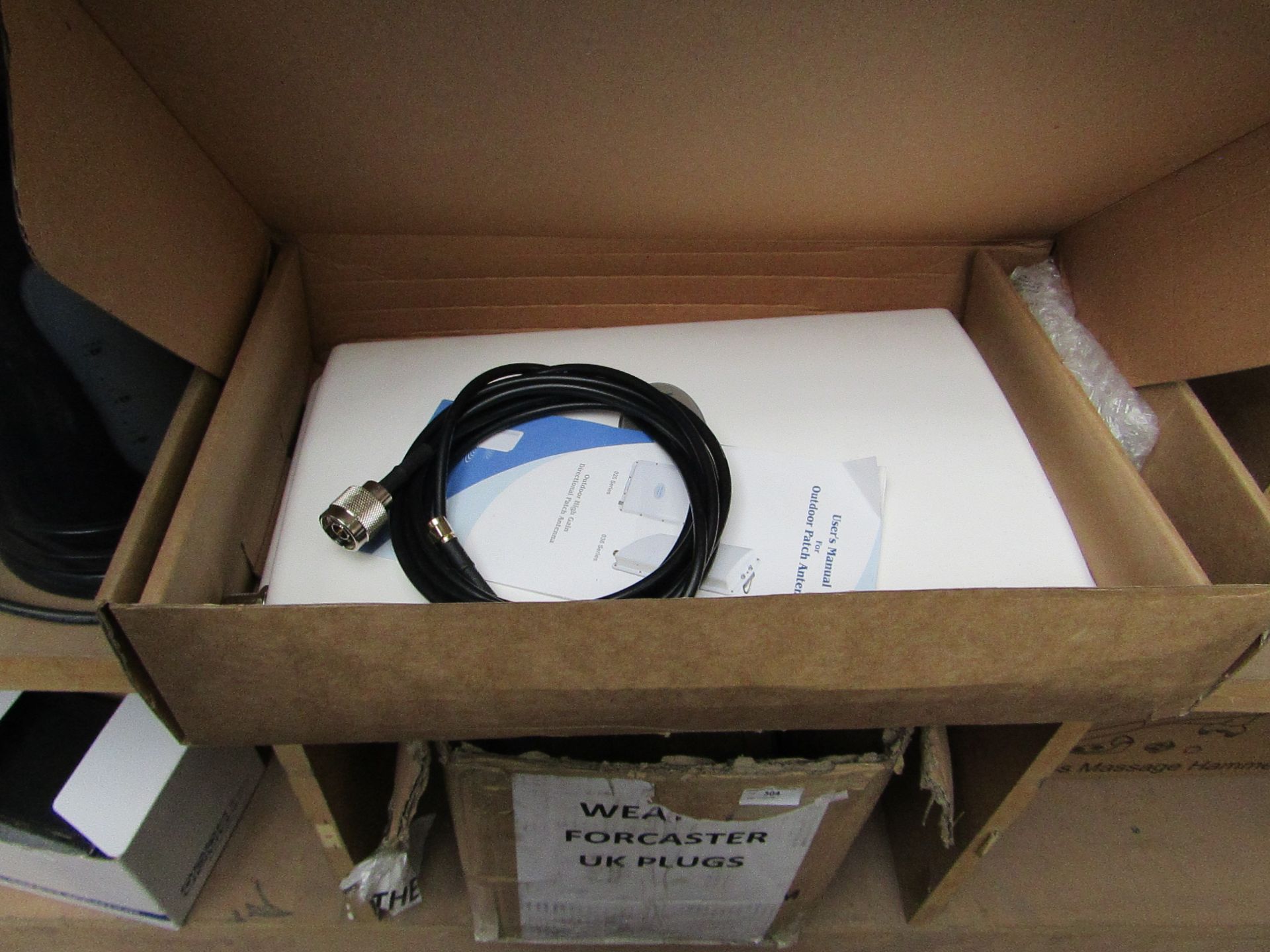 High gain Patch Antenna, new and boxed