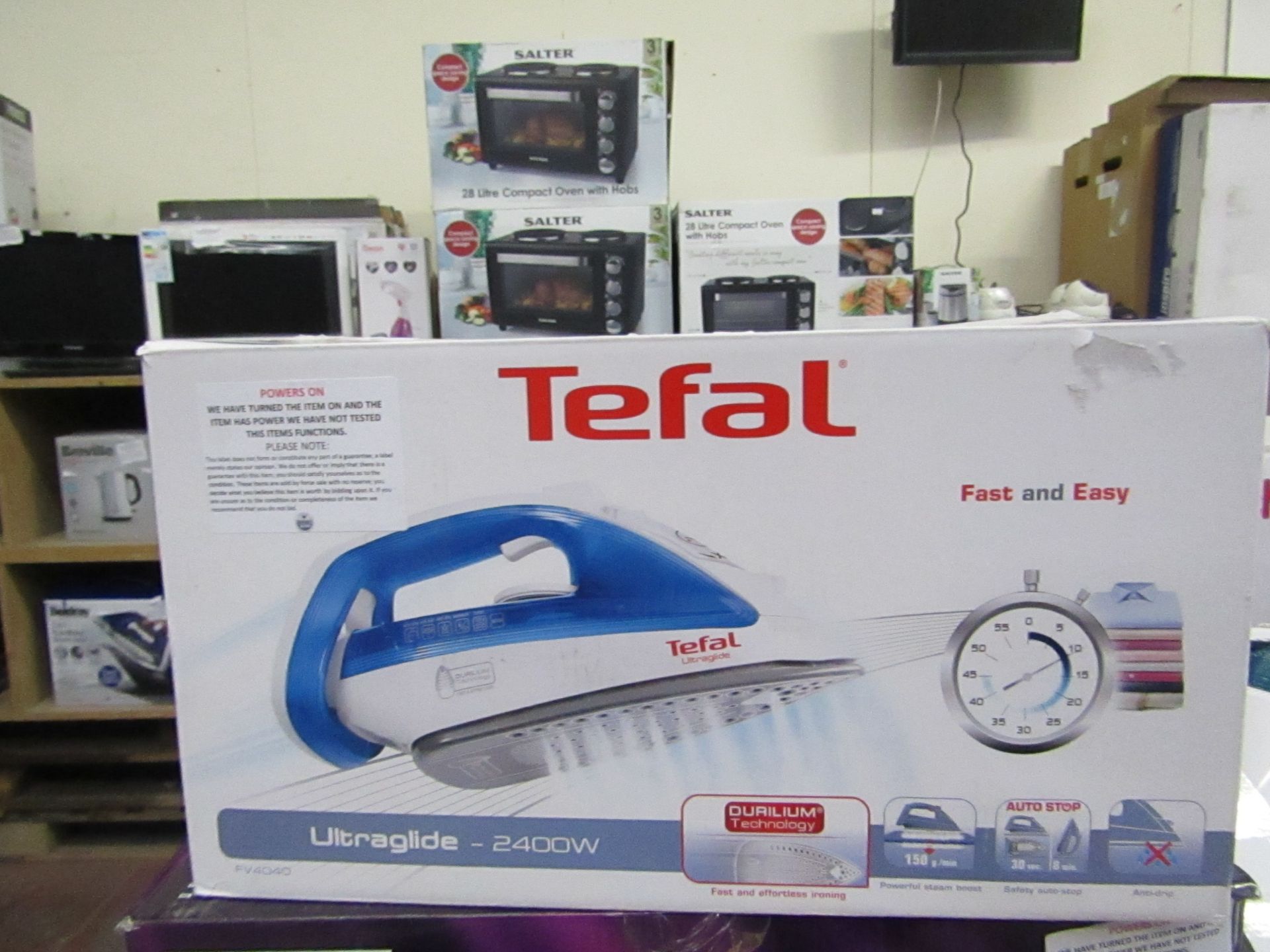 Tefal steam iron, powers on and boxed