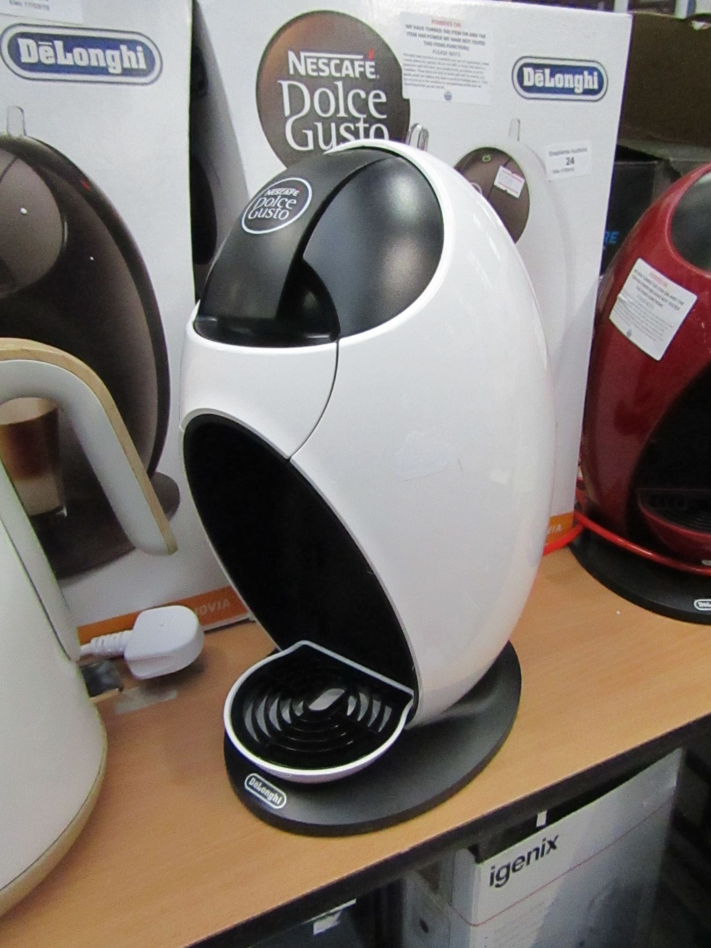 Delonghi espresso machine, powers on