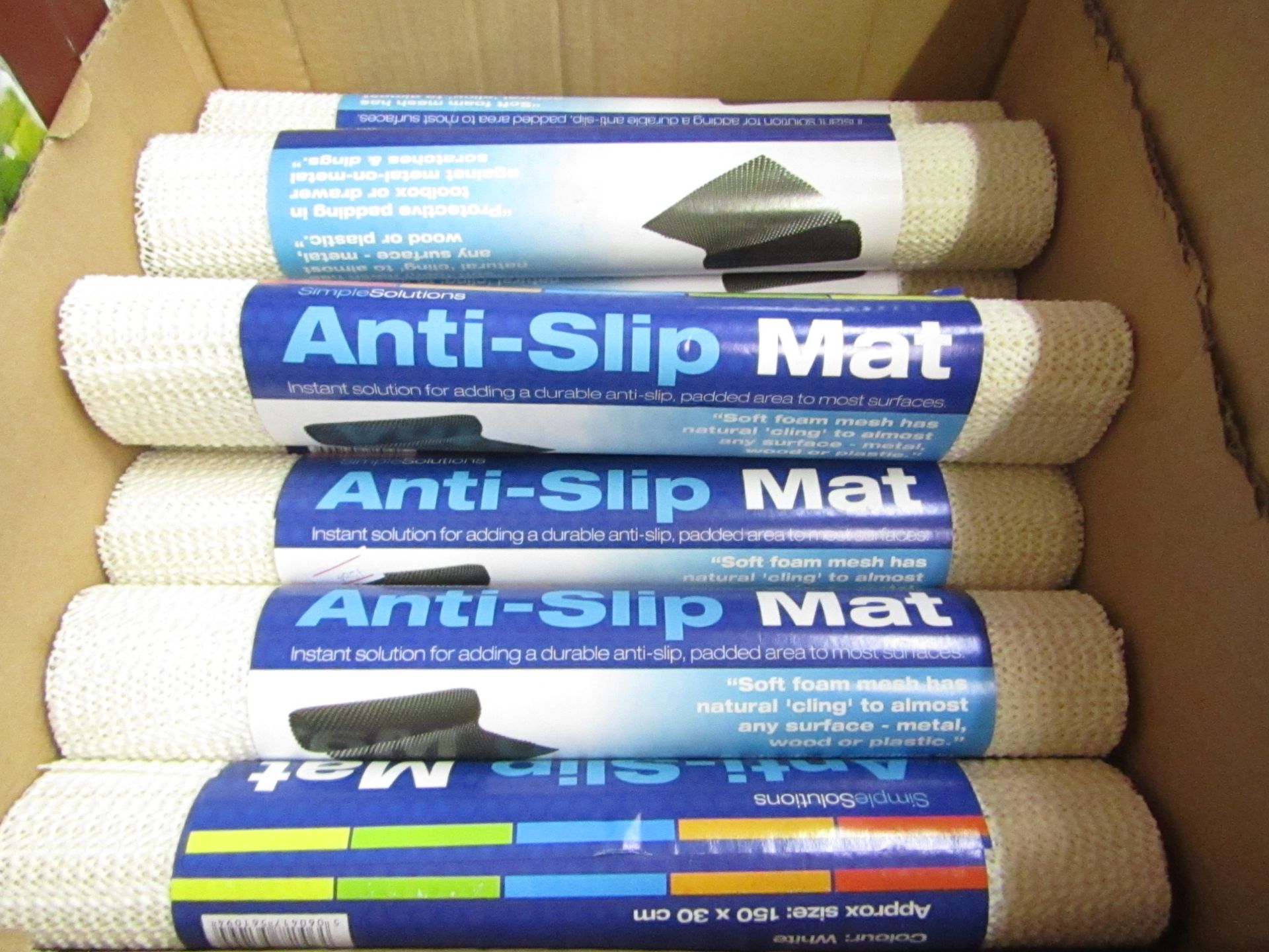 Approx 20 Anti-Slip Mats. White, 150 x 30 cm
