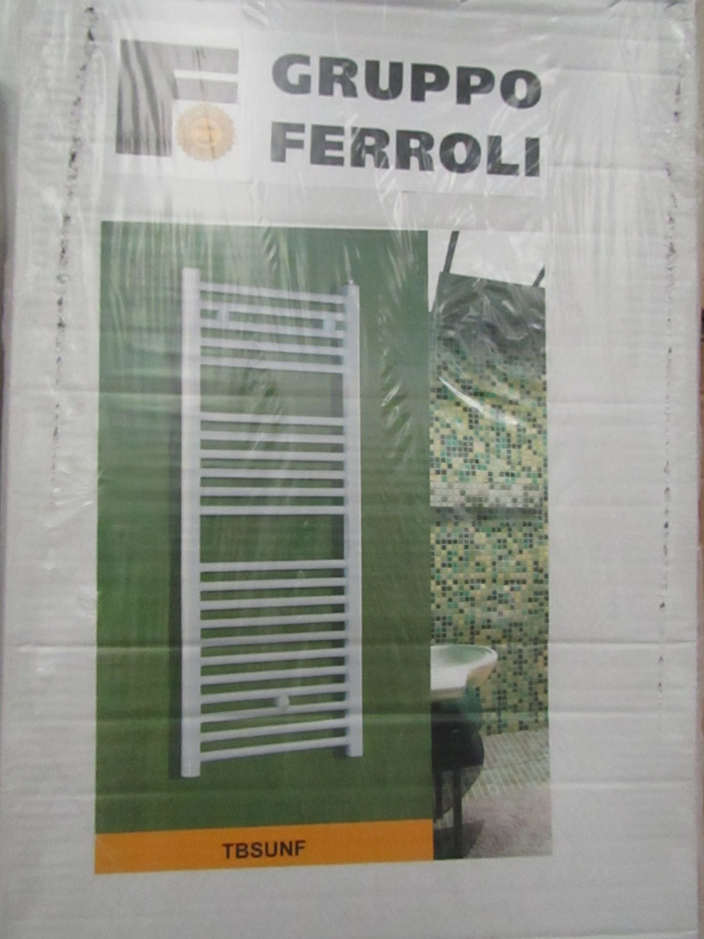 Gruppo Ferroli white Towel Radiator New and Boxed, Size 450x1410mm