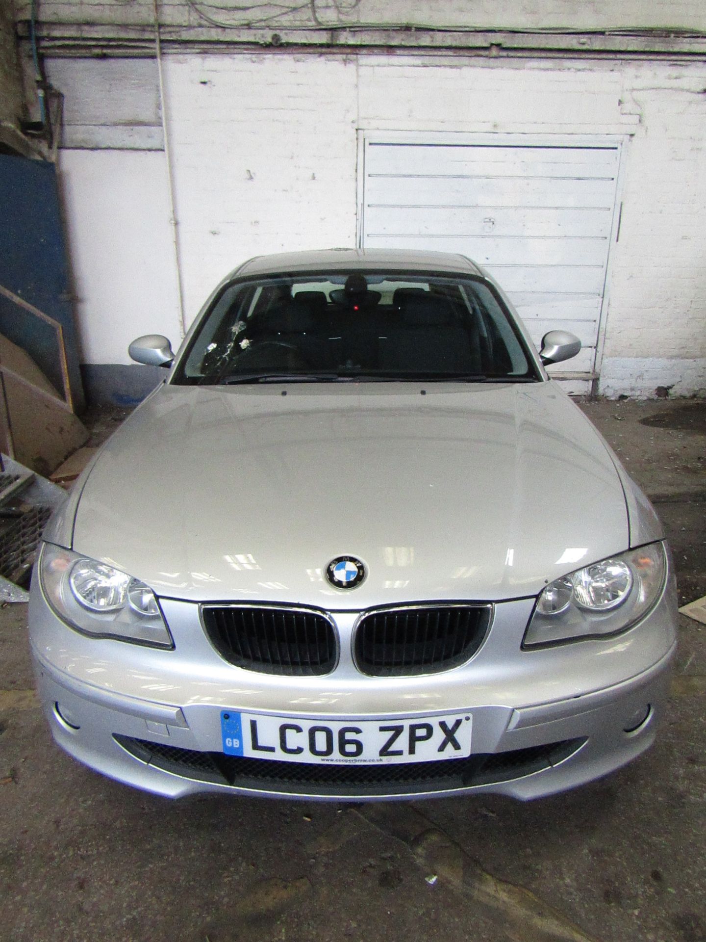 06 plate BMW 118d Sport 1995cc 160,873 miles, MOT'd until 17/4/19, 1st reg 19/5/06, V5 & two keys,