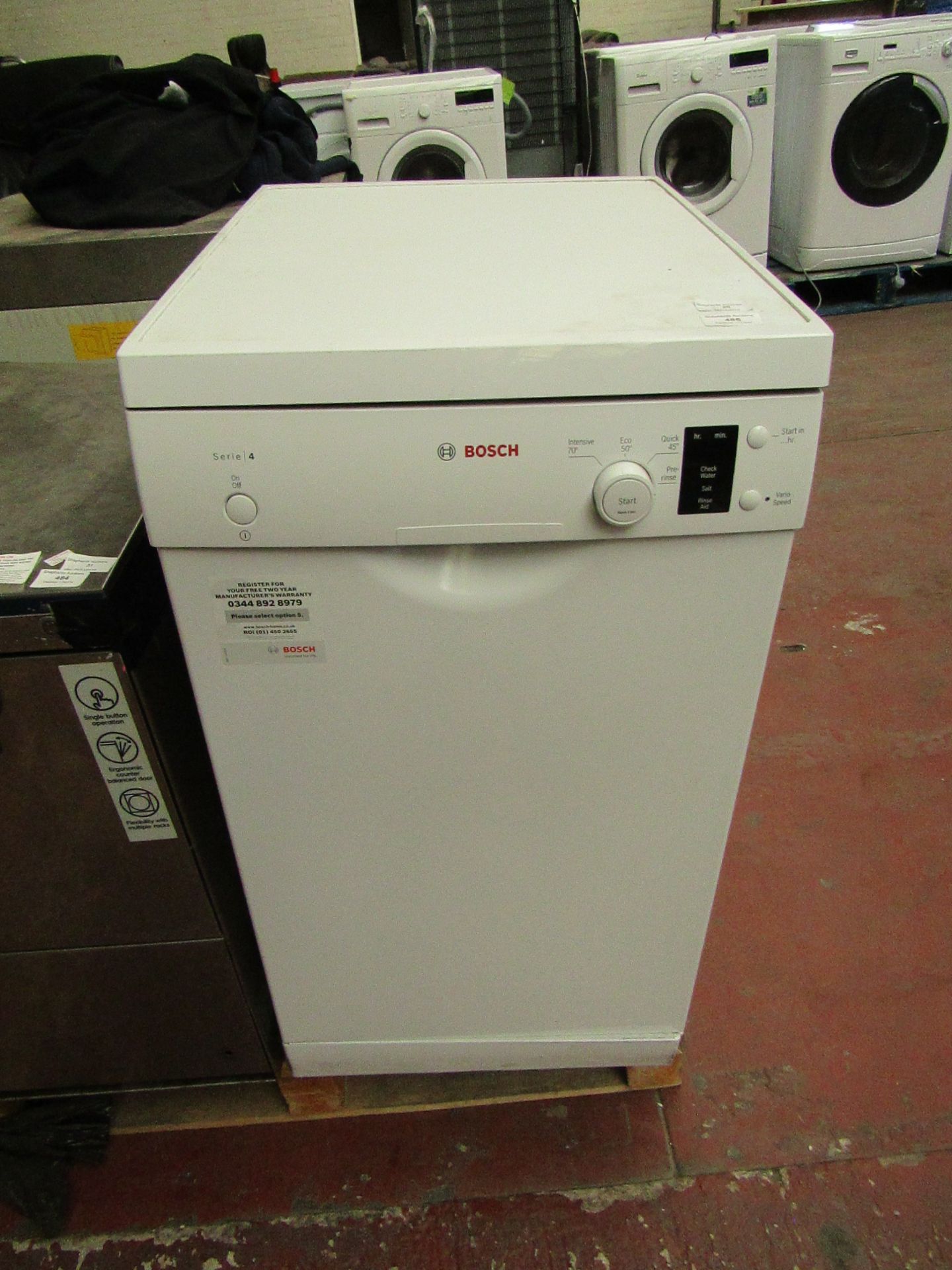 Bosch Series 4 Compact Dishwasher, Powers on