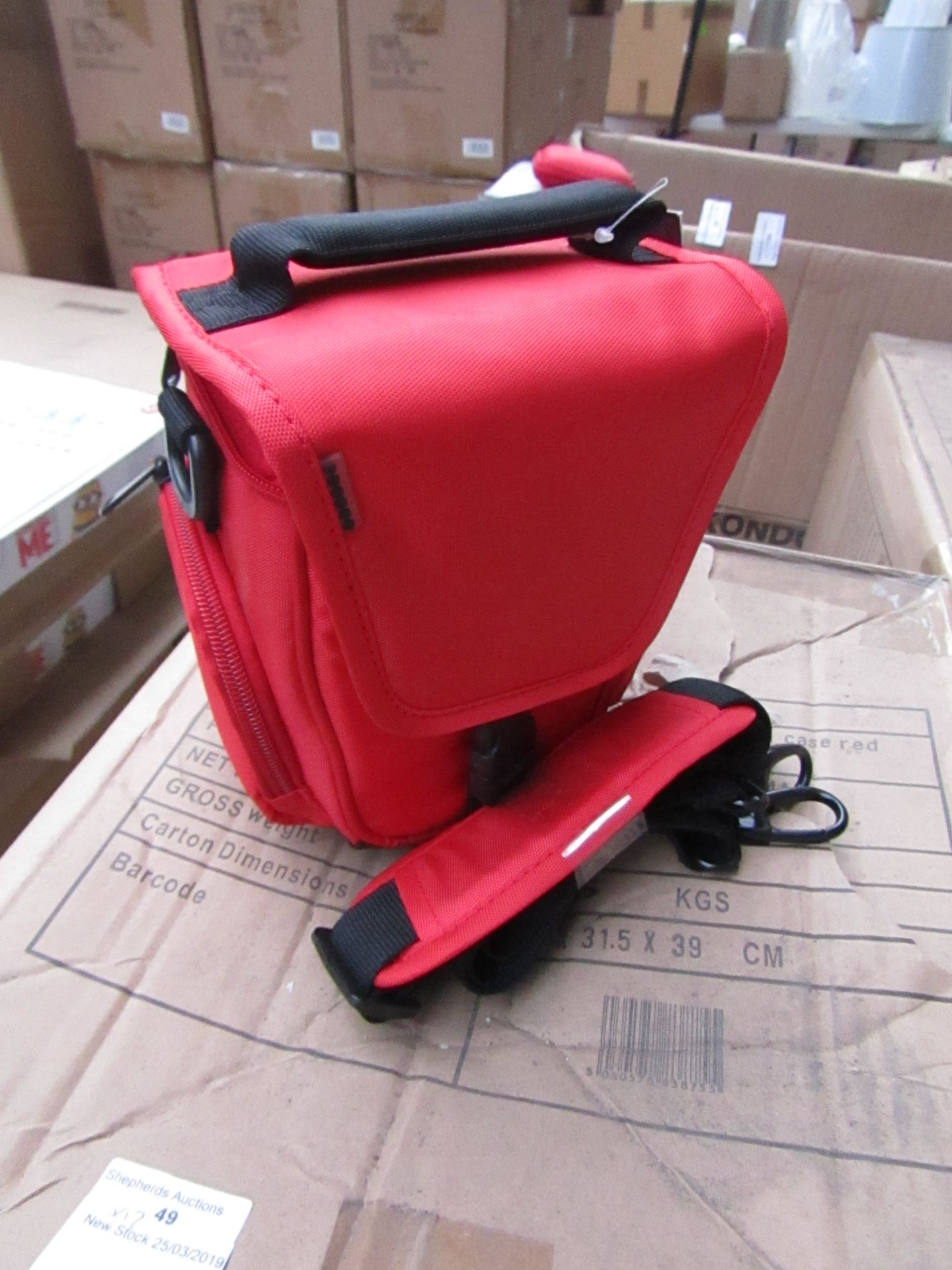 Box of 12 Trendz bridge red camera cases , new and boxed.