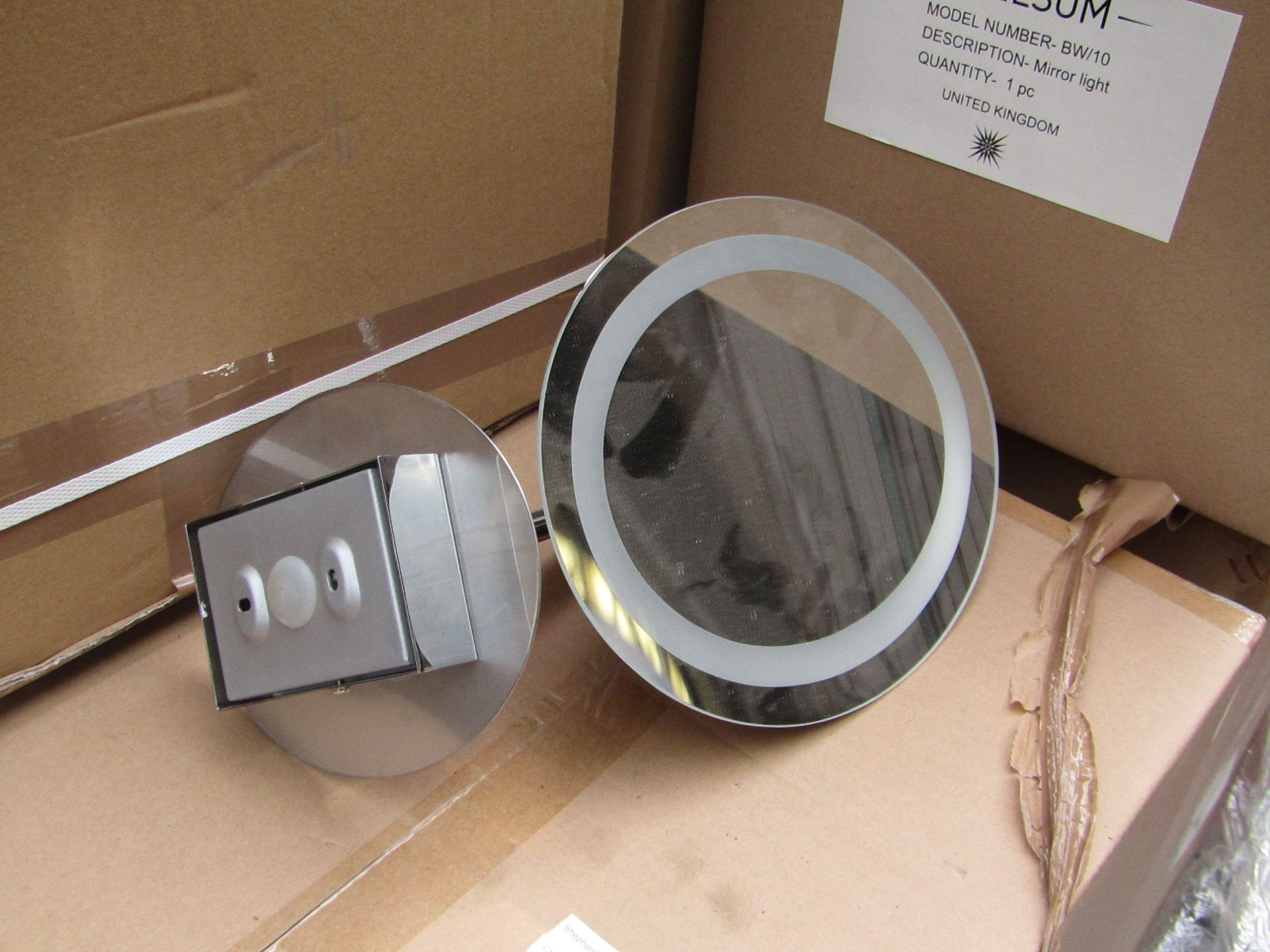 Cheslom BW/10 Chrome Illuminate Magnified & Swivel Bathroom Mirror, RRP £270 boxed