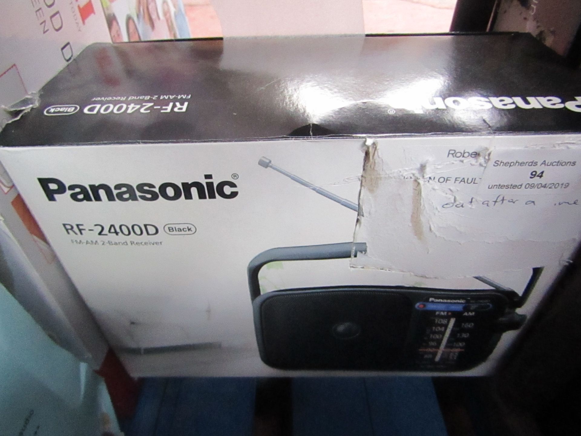 panasonic rf-2400d band recevier untested and boxed