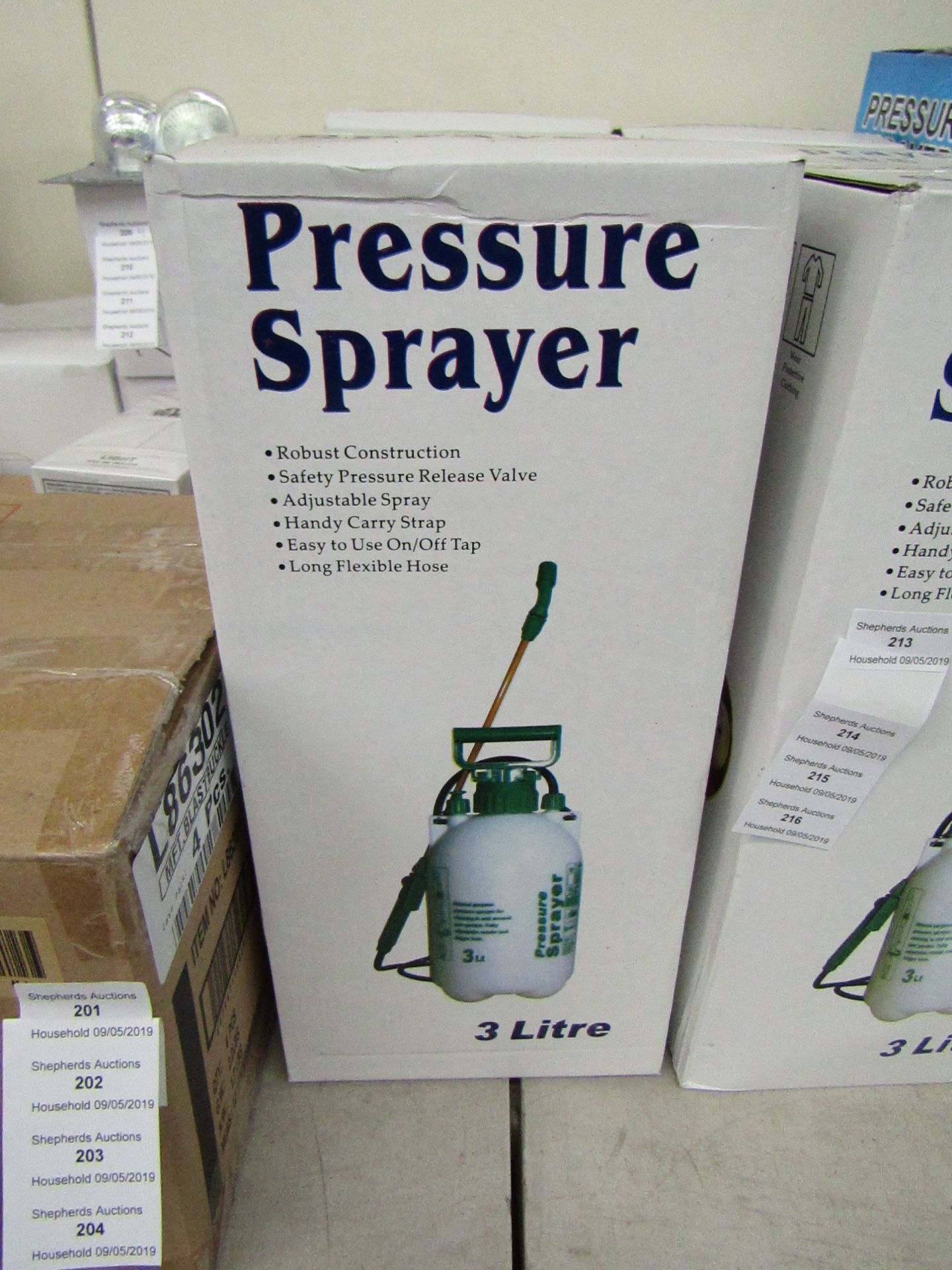 3ltr pressure sprayer, new and boxed