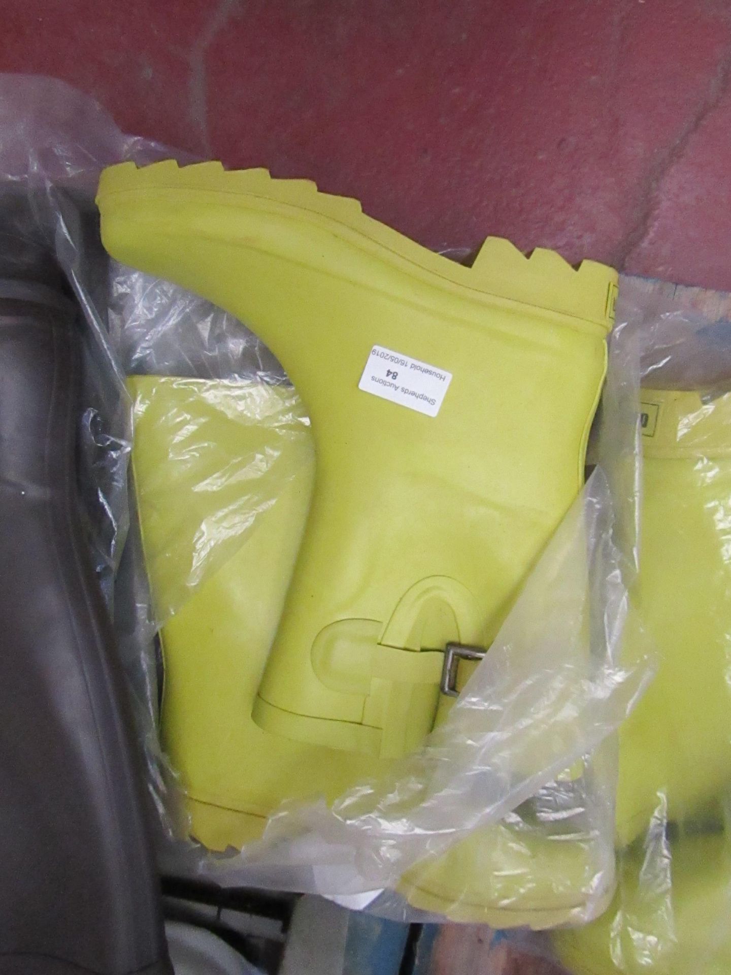 Oufan wellies, size EU 37, unused.