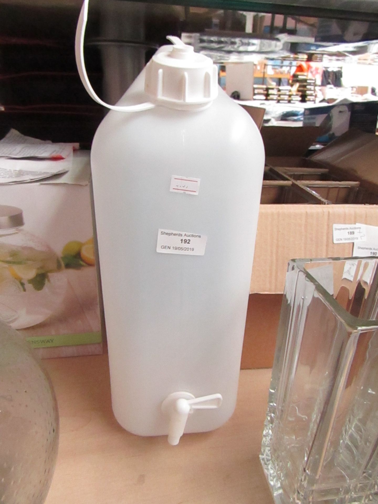10 L Plastic Water  Can with tap