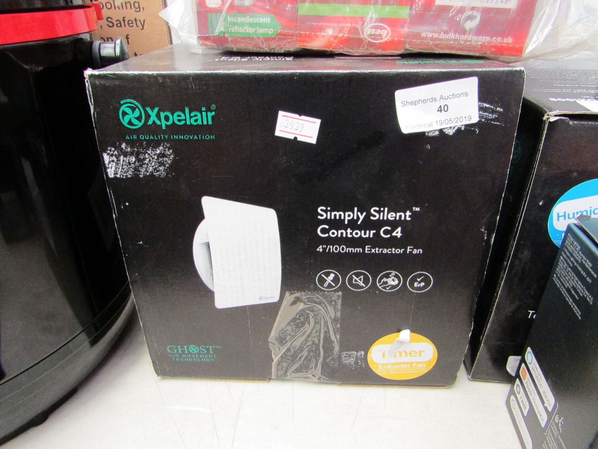 Xpelair Simply Silent Contour C4 4"/100 Extractor Fan. Unchecked & Boxed