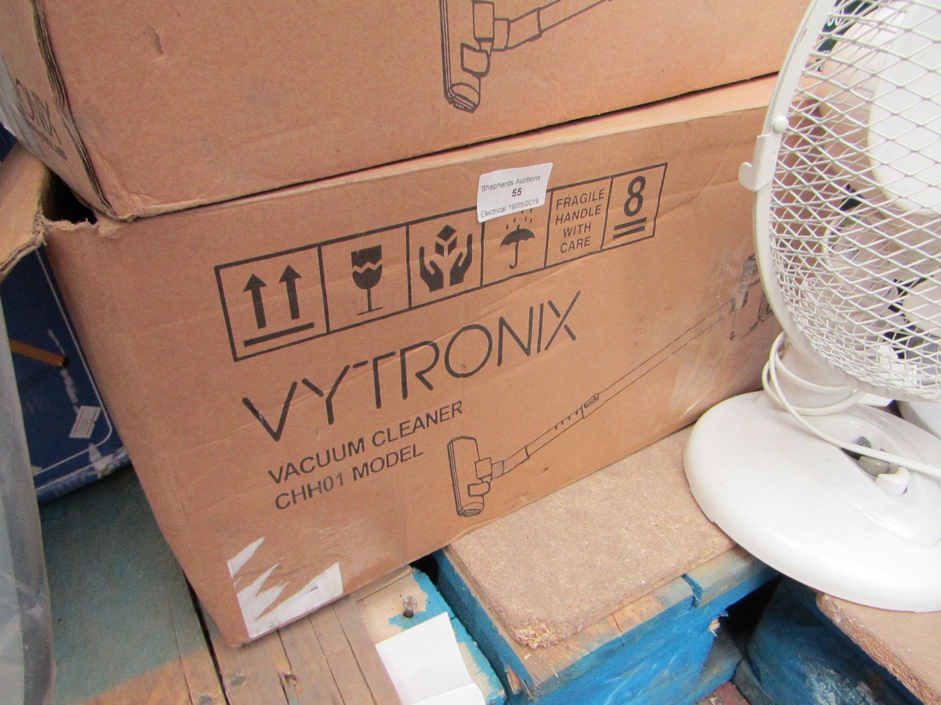 Vytronix Vacuum Cleaner CHH01 Model, Tested working & Boxed
