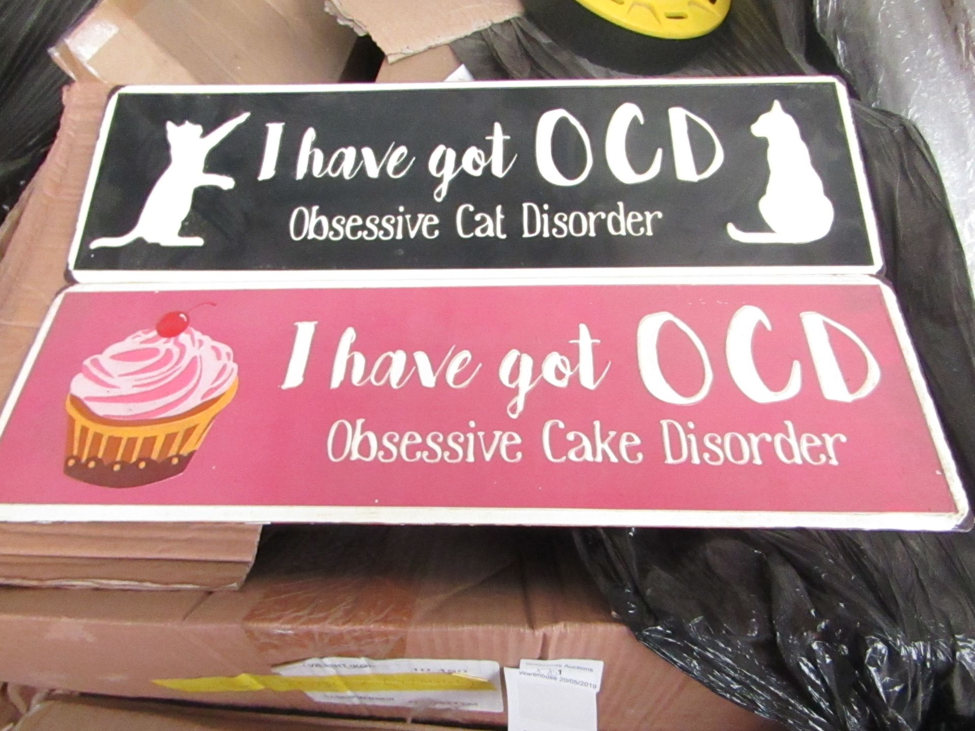 20x Ornate Plaques with fun message regarding being obsessive with Cats and cake, all new, RRP £6.99