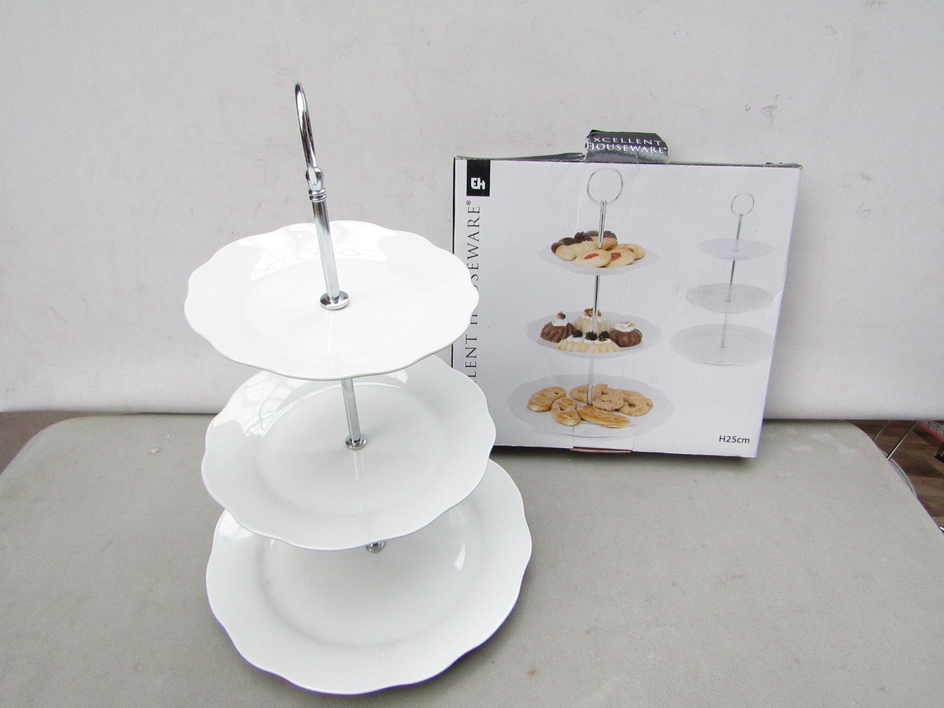 Exclusive homeware 3 tier cake stand, boxed and complete