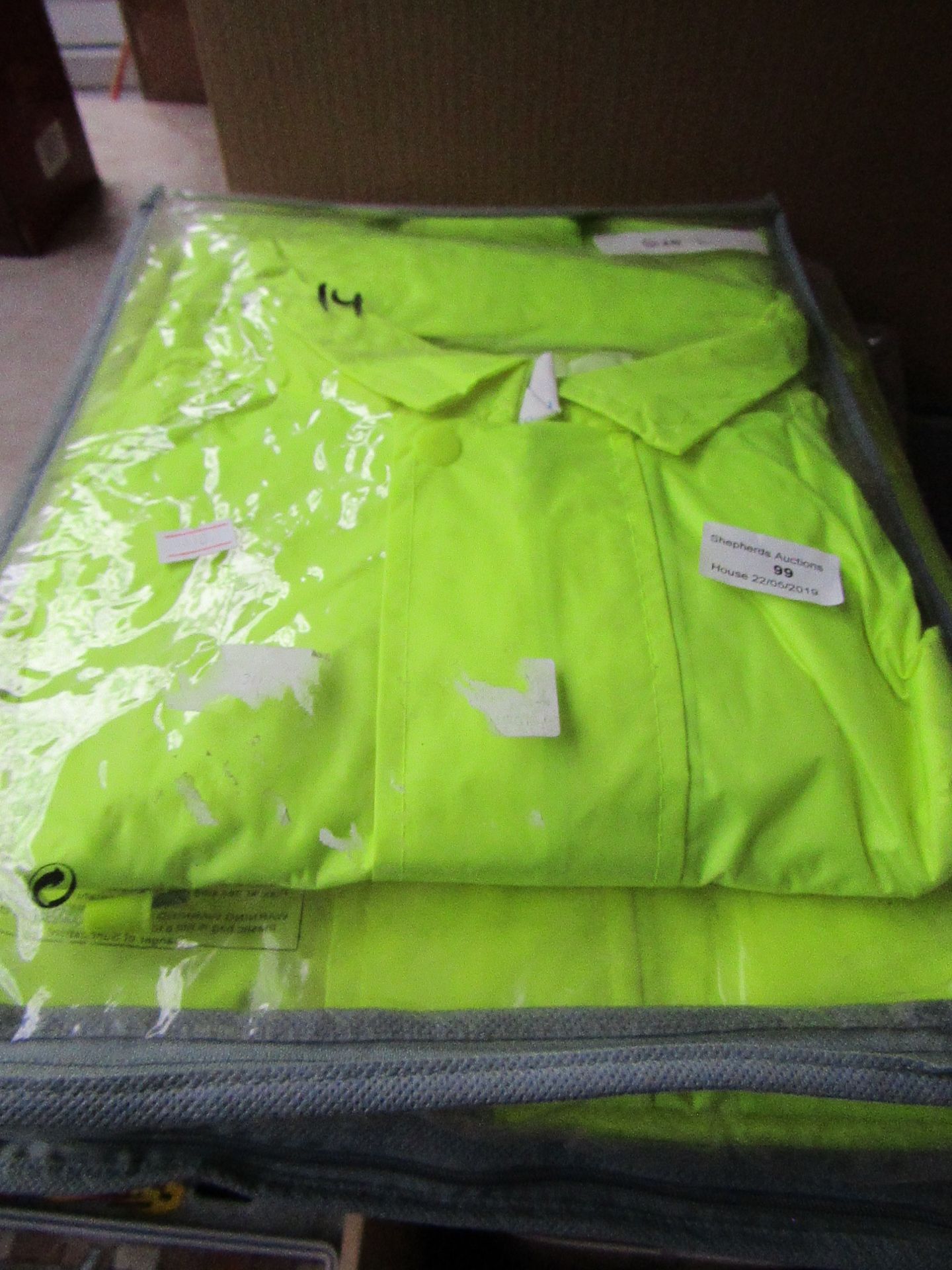 Hi-Vis Jacket size L new in packet