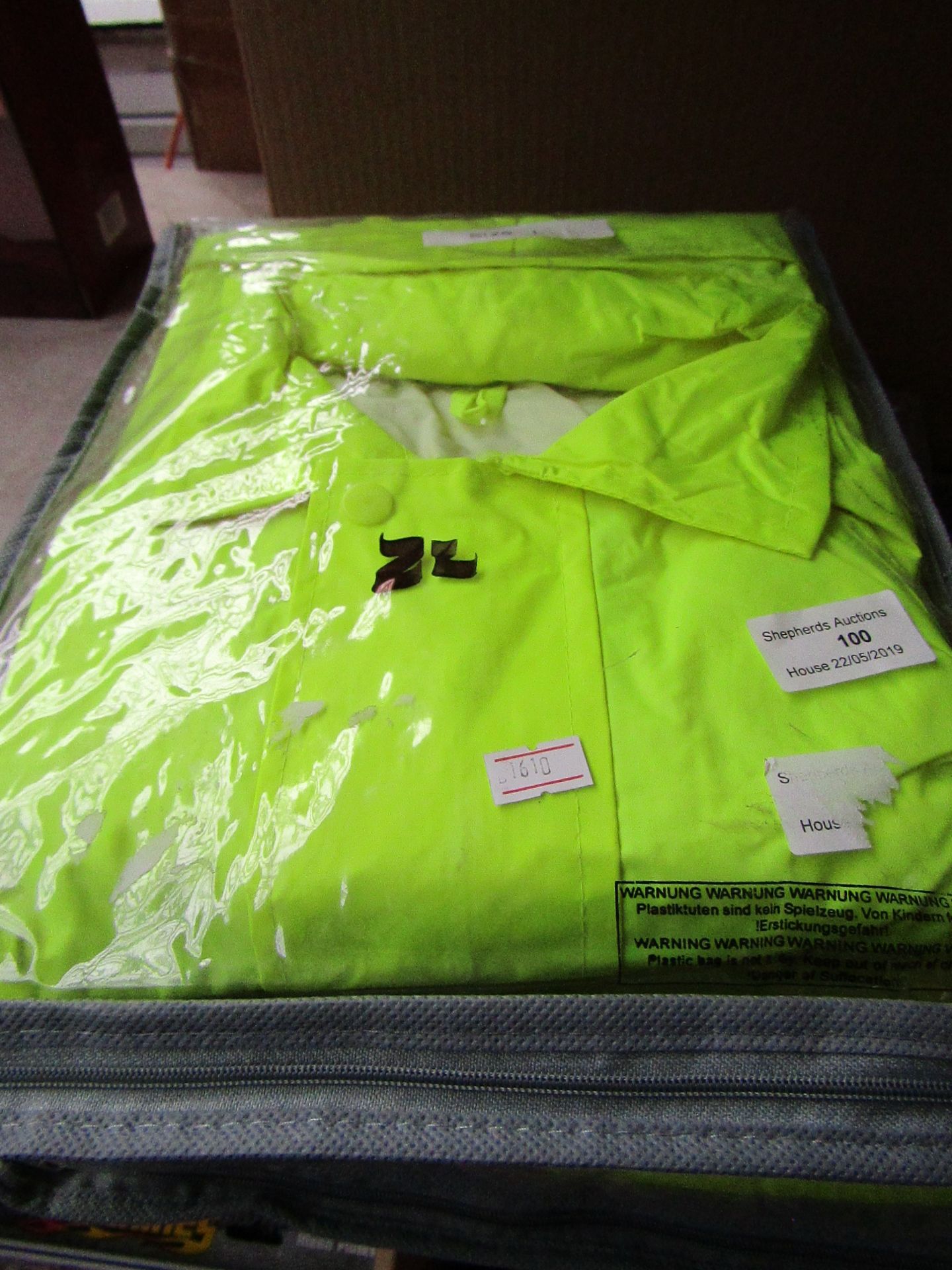 Hi-Vis Jacket size L new in packet