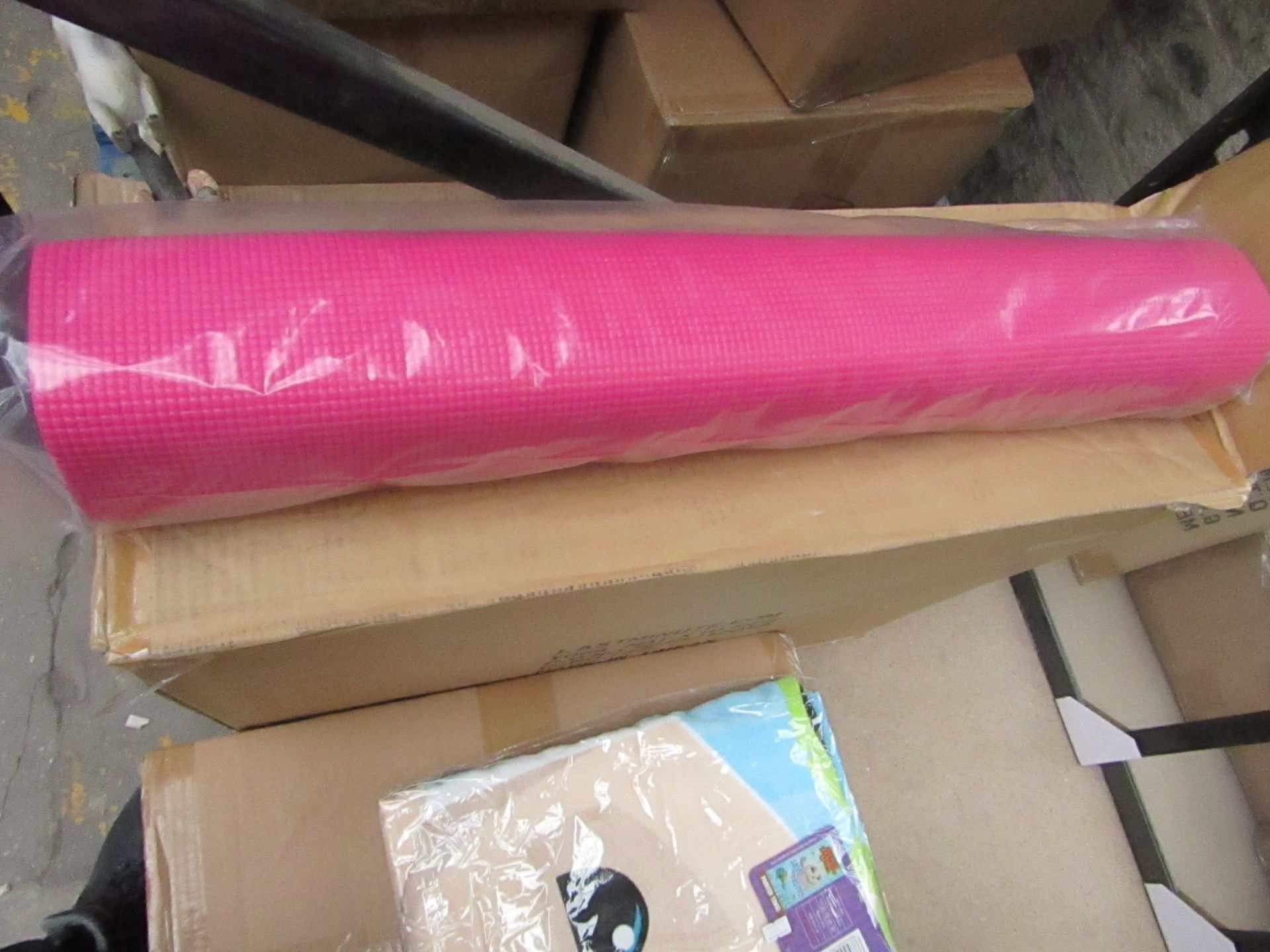 5 x Pink Yoga/Exercise Mats new & packaged