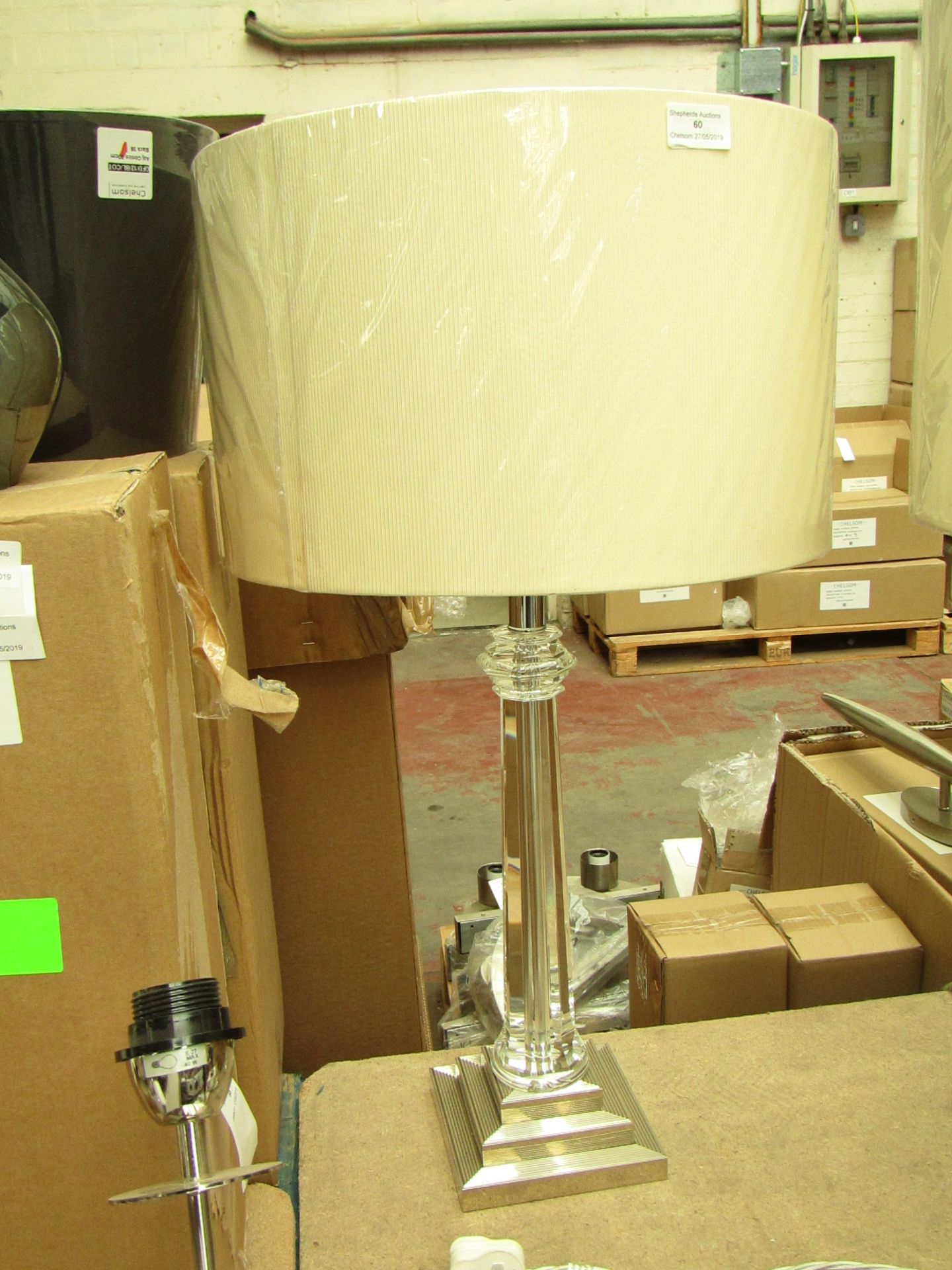 Chelosom Lamp Base with Shade