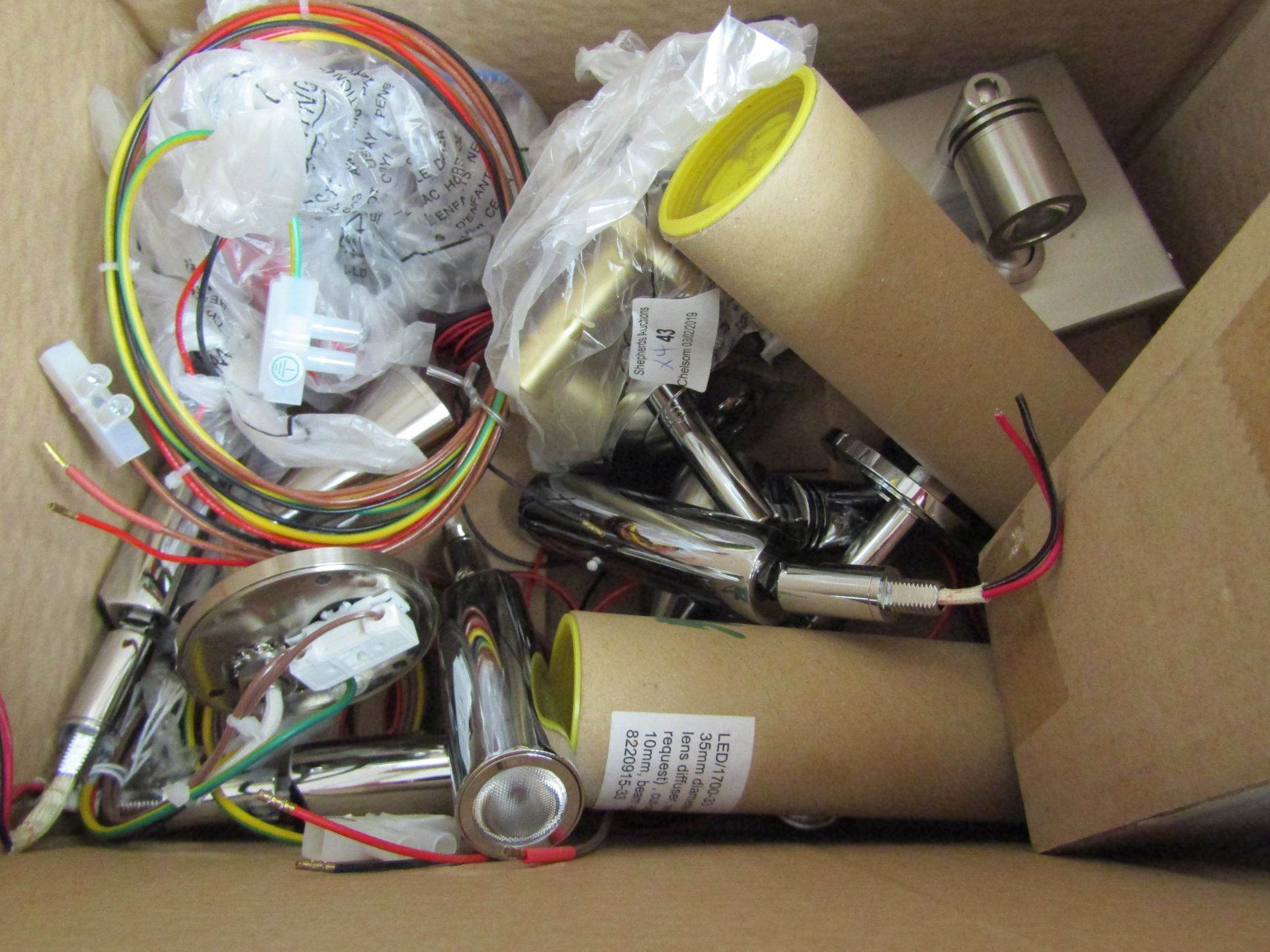 Box of approx 12 loose Chelsom LED readinglights