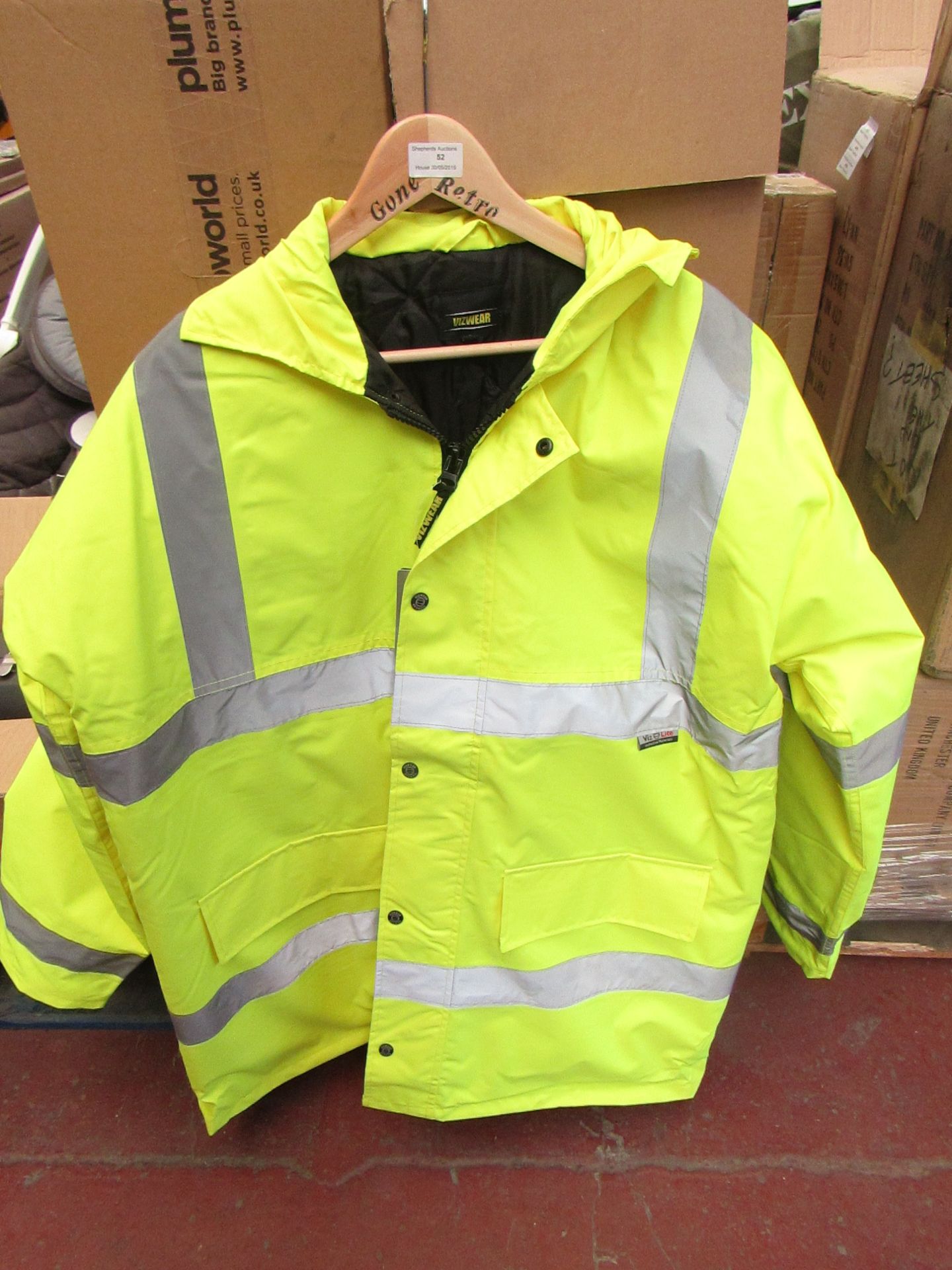 Vizwear high vis jacket size L, new with tags.