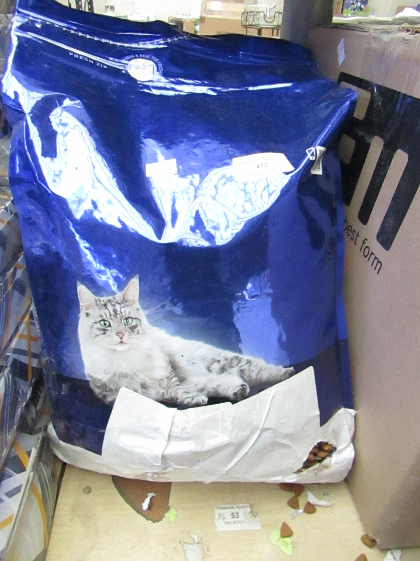 6g Bag of Purina One Cat Food, damaged packaging that has been taped up at Costco, the weight Differ