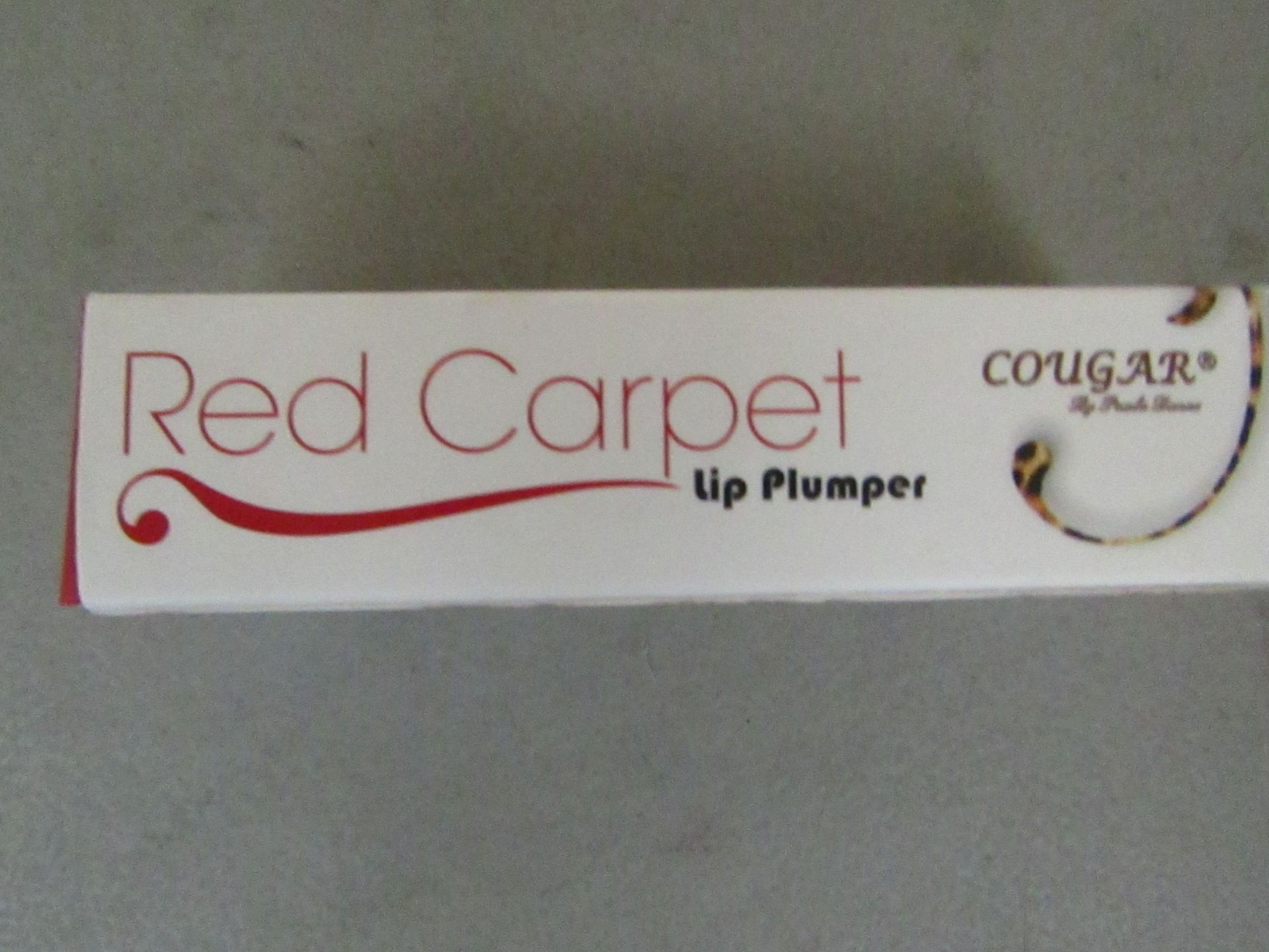 3x Cougar Red carpet Lip Plumpers with Light built in, new and boxed