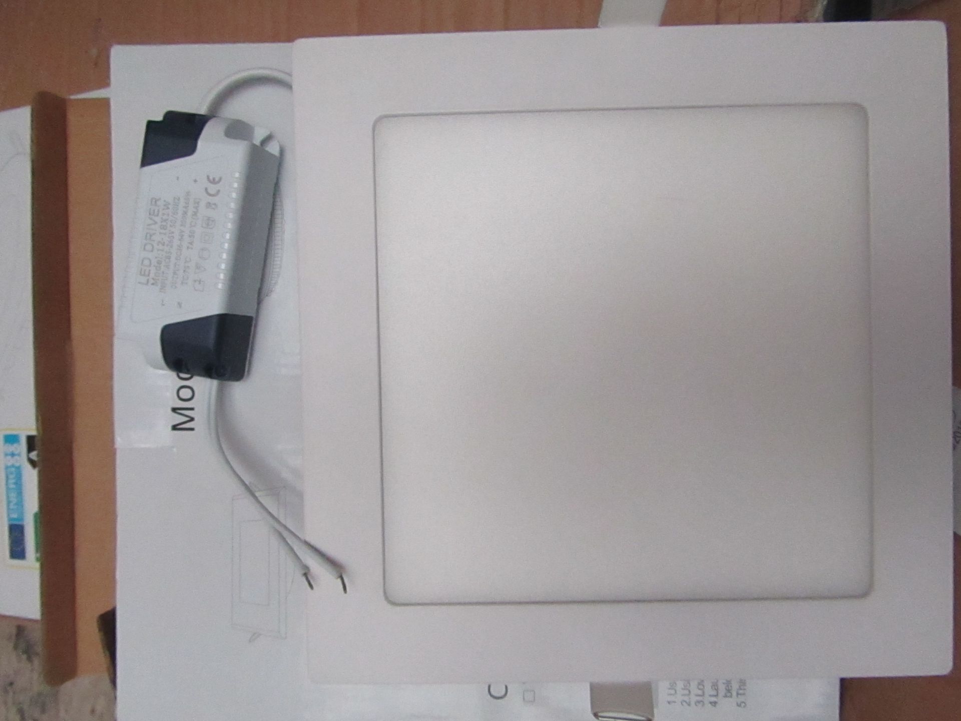 LED Panel Light 15w Energy Saving Light Fitting new & packaged