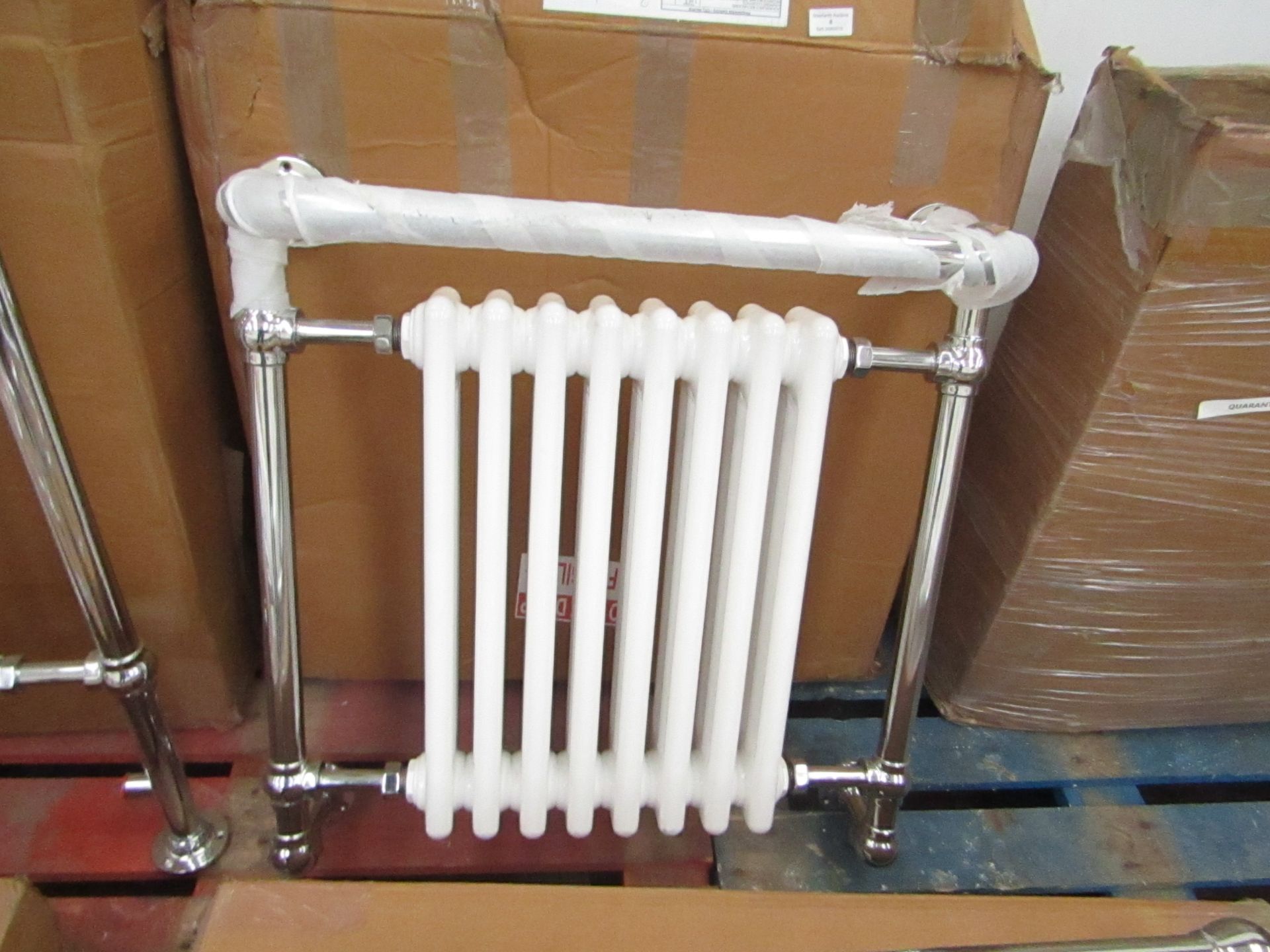 Old London 8 section wall mounted Traditional radiator, unchecked with box 63 x 64 x 24cm