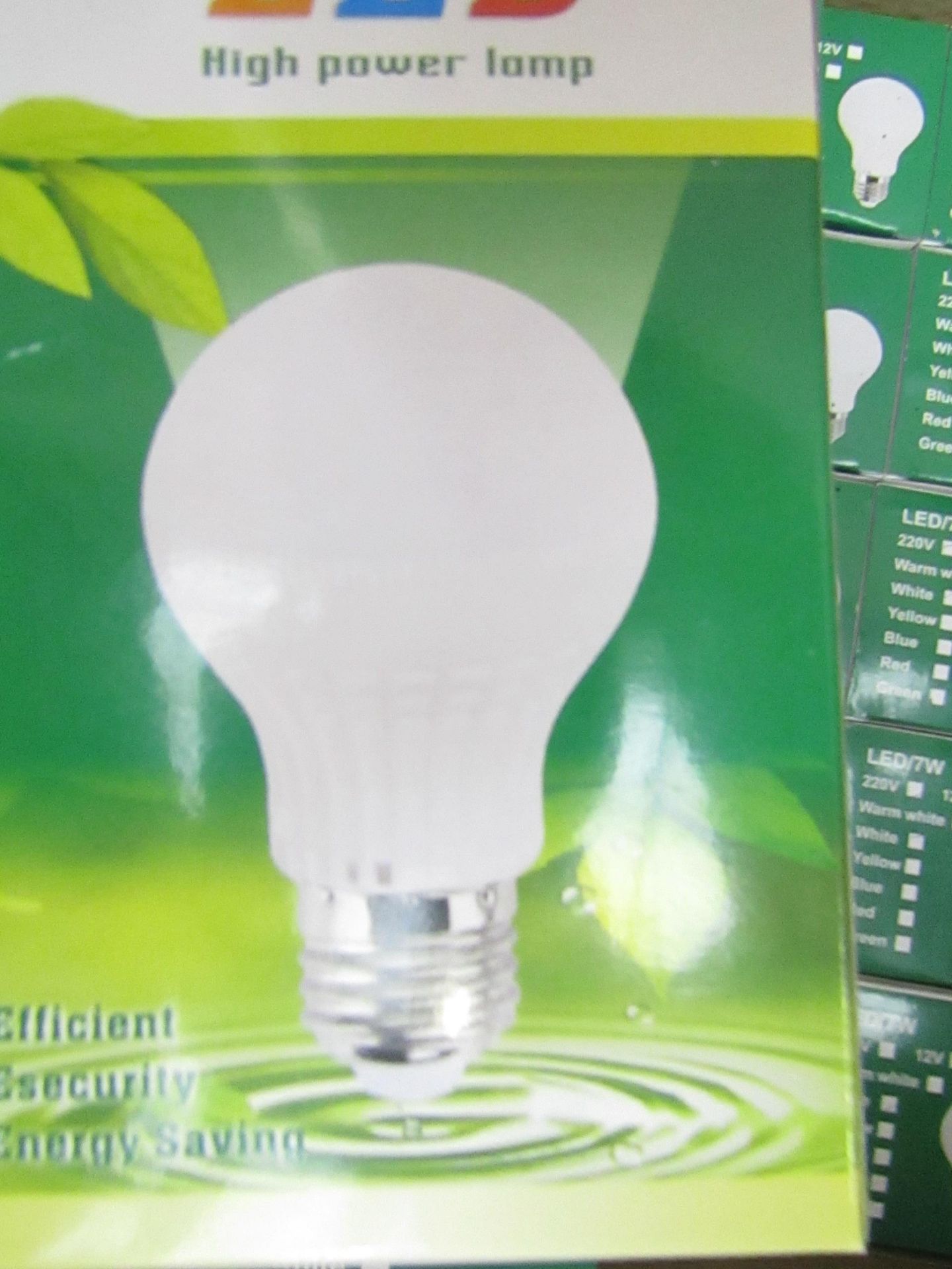 5 x LED light bulbs,220v,7w,new in box