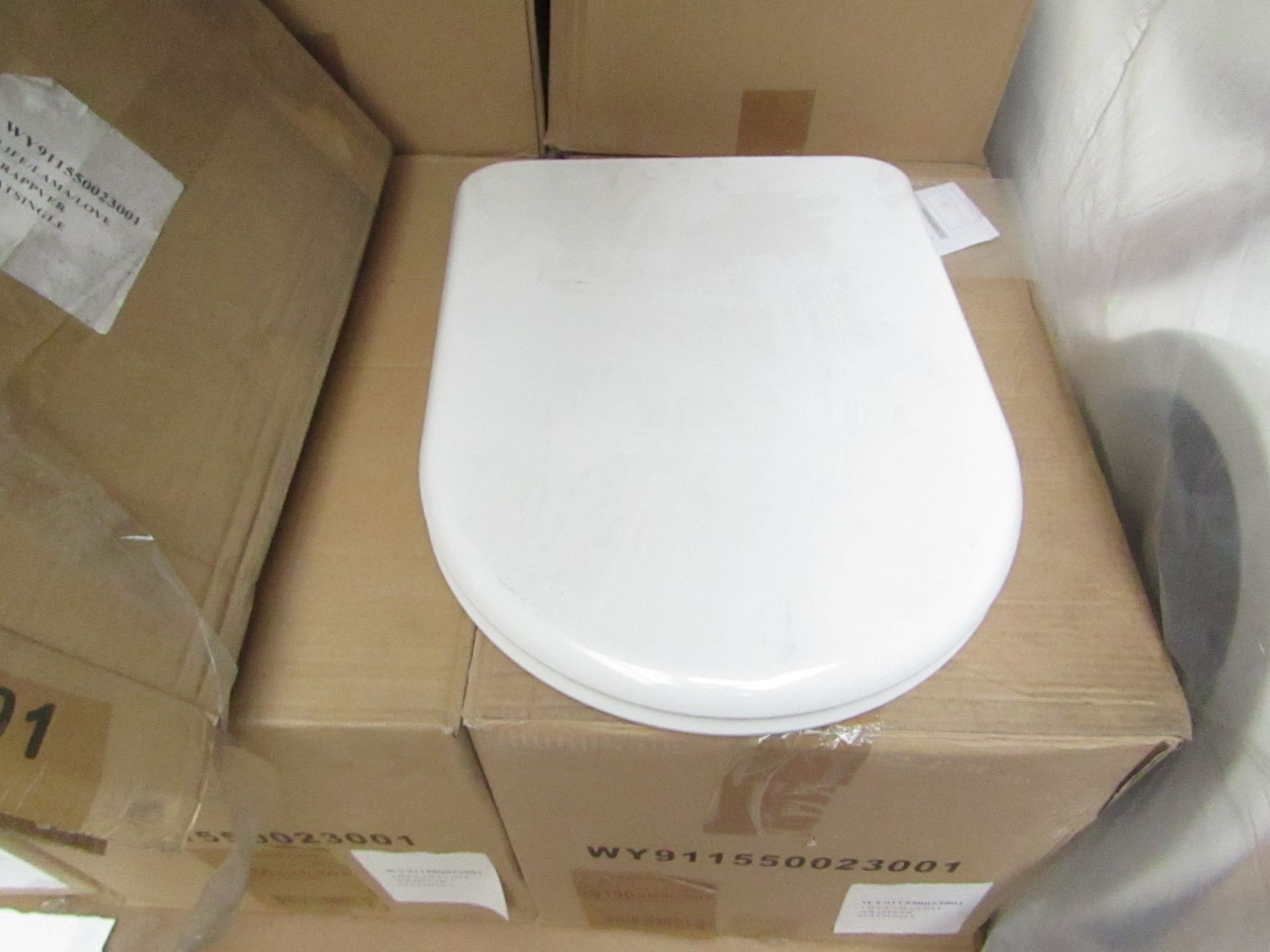 Laufen made toilet seat for Life/Love/Lama Models, model no. 89156 barcode 5704173255920 new and