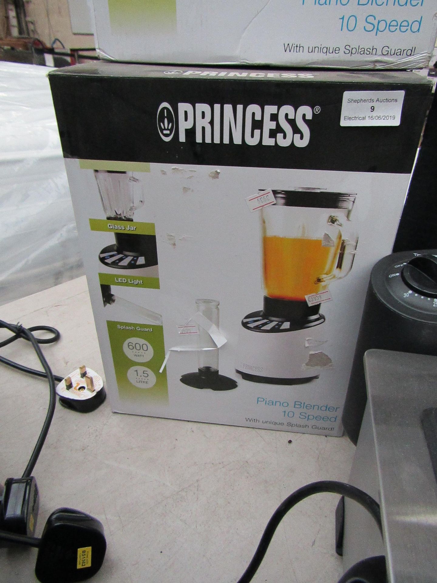 3x Princess piano 10 speed blenders, all tested working and boxed.