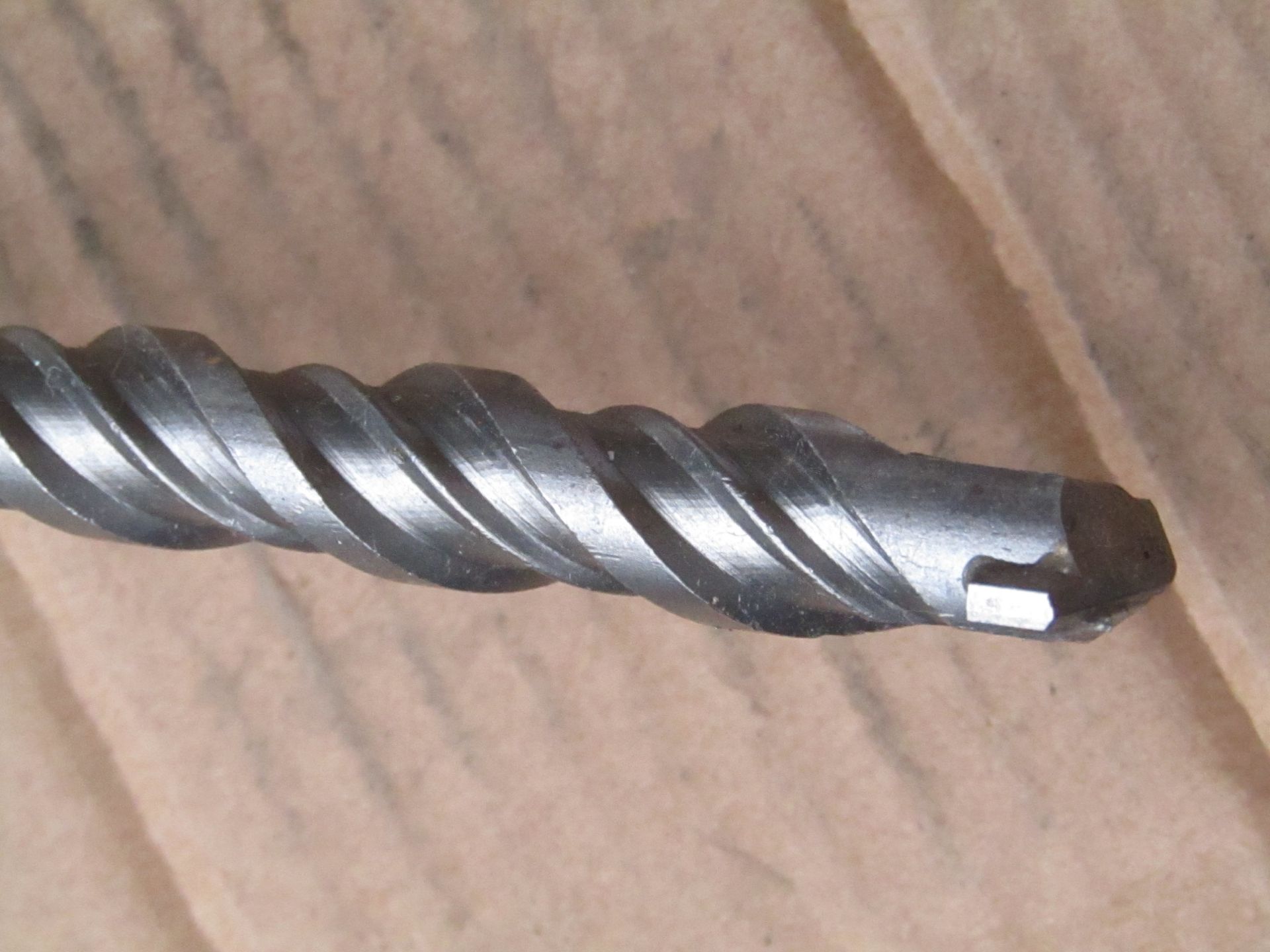 3x1000mm drill bits, unboxed and unchecked