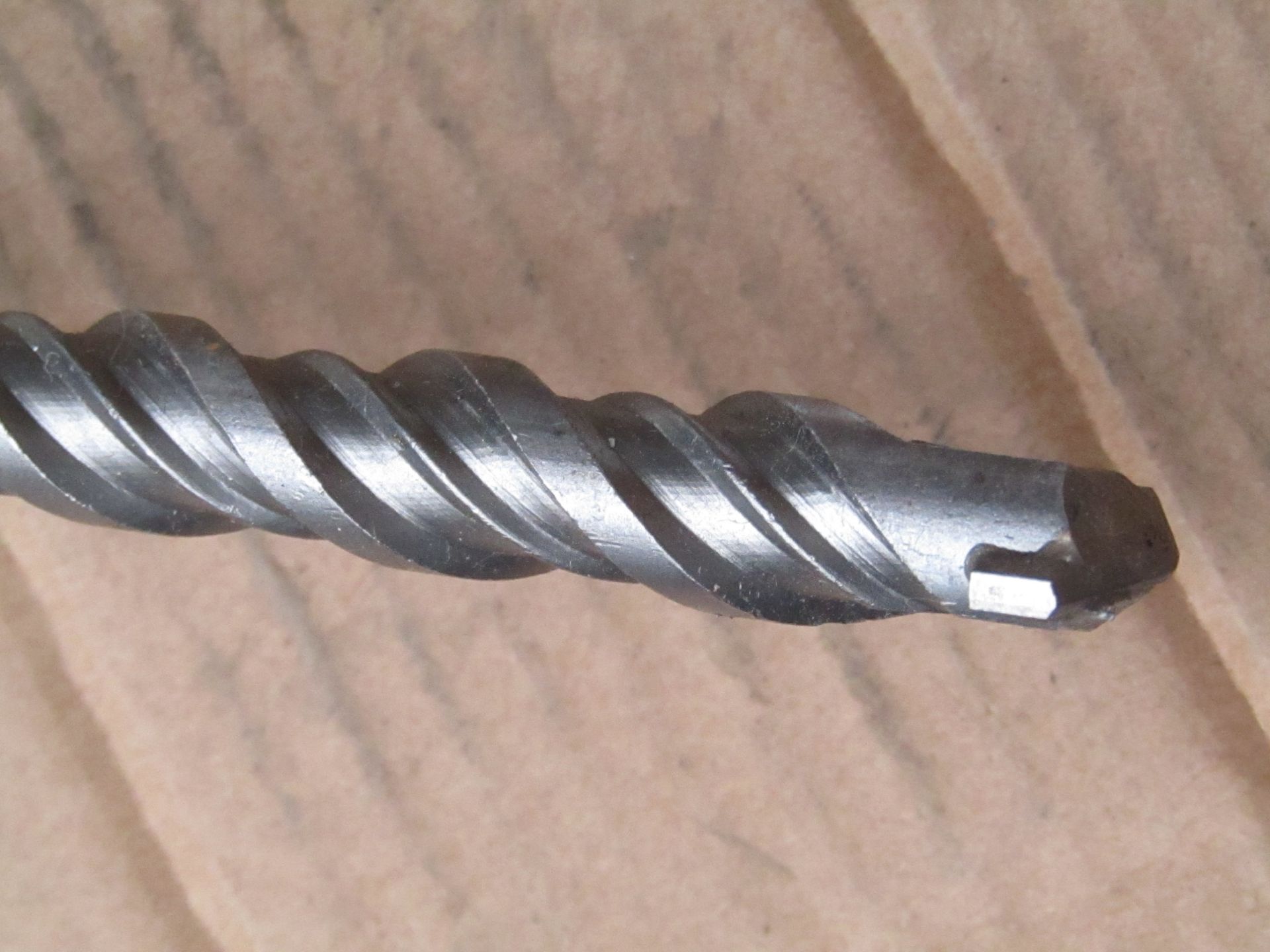 3x1000mm drill bits, unboxed and unchecked