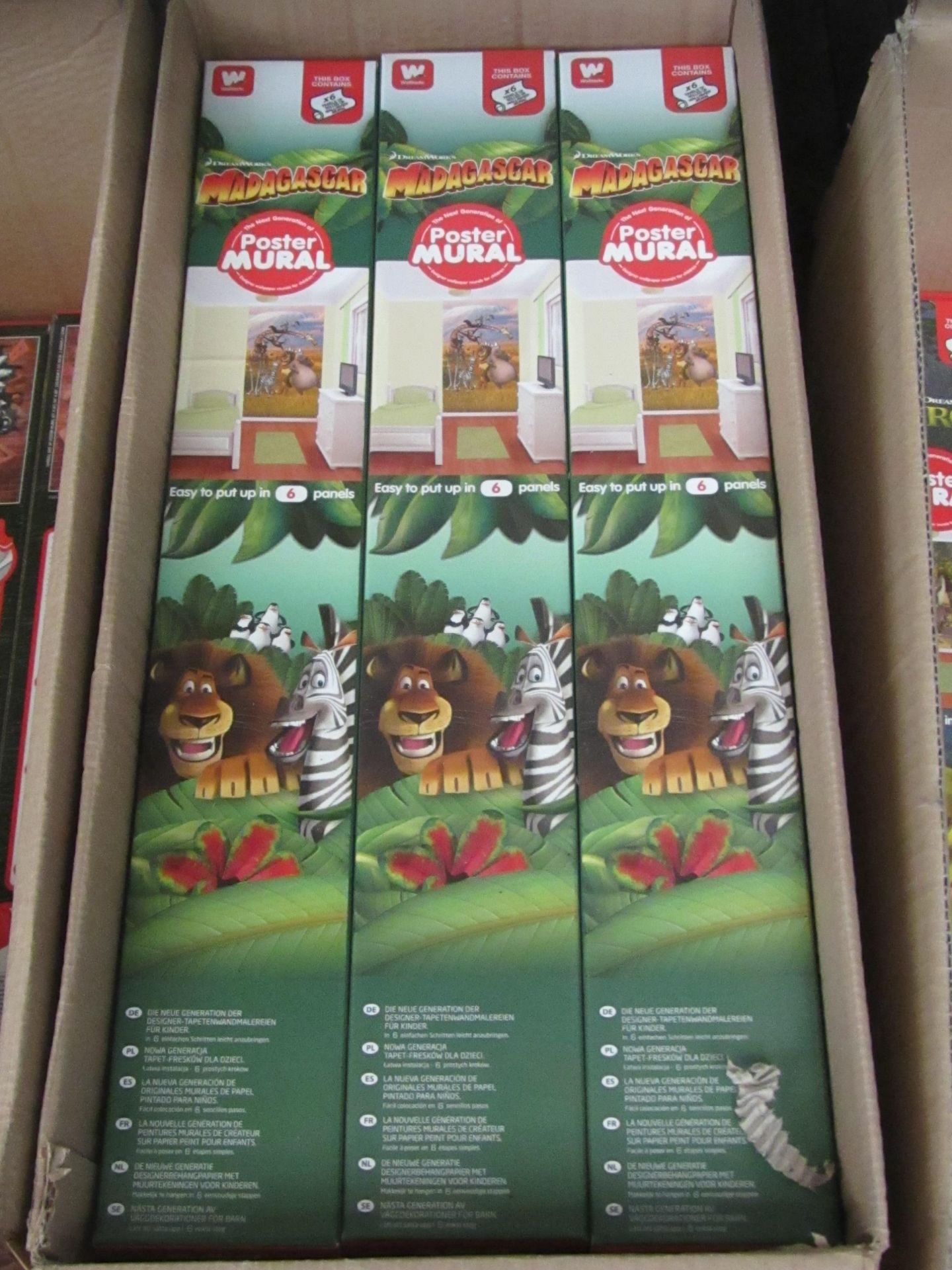 6 x madagascar, wall mural, boxed and new