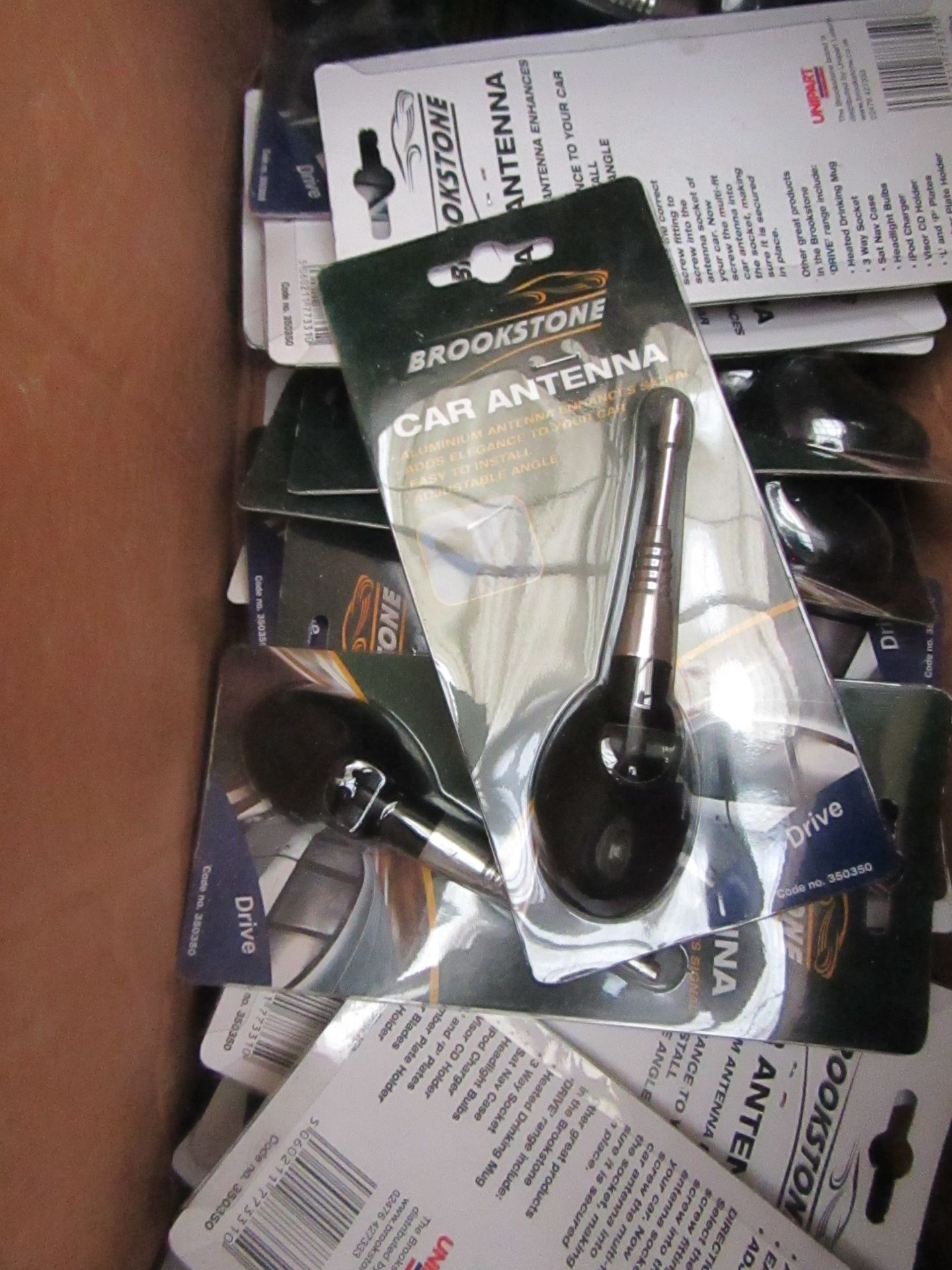 5 x Brookstone car antenna,new in packaging