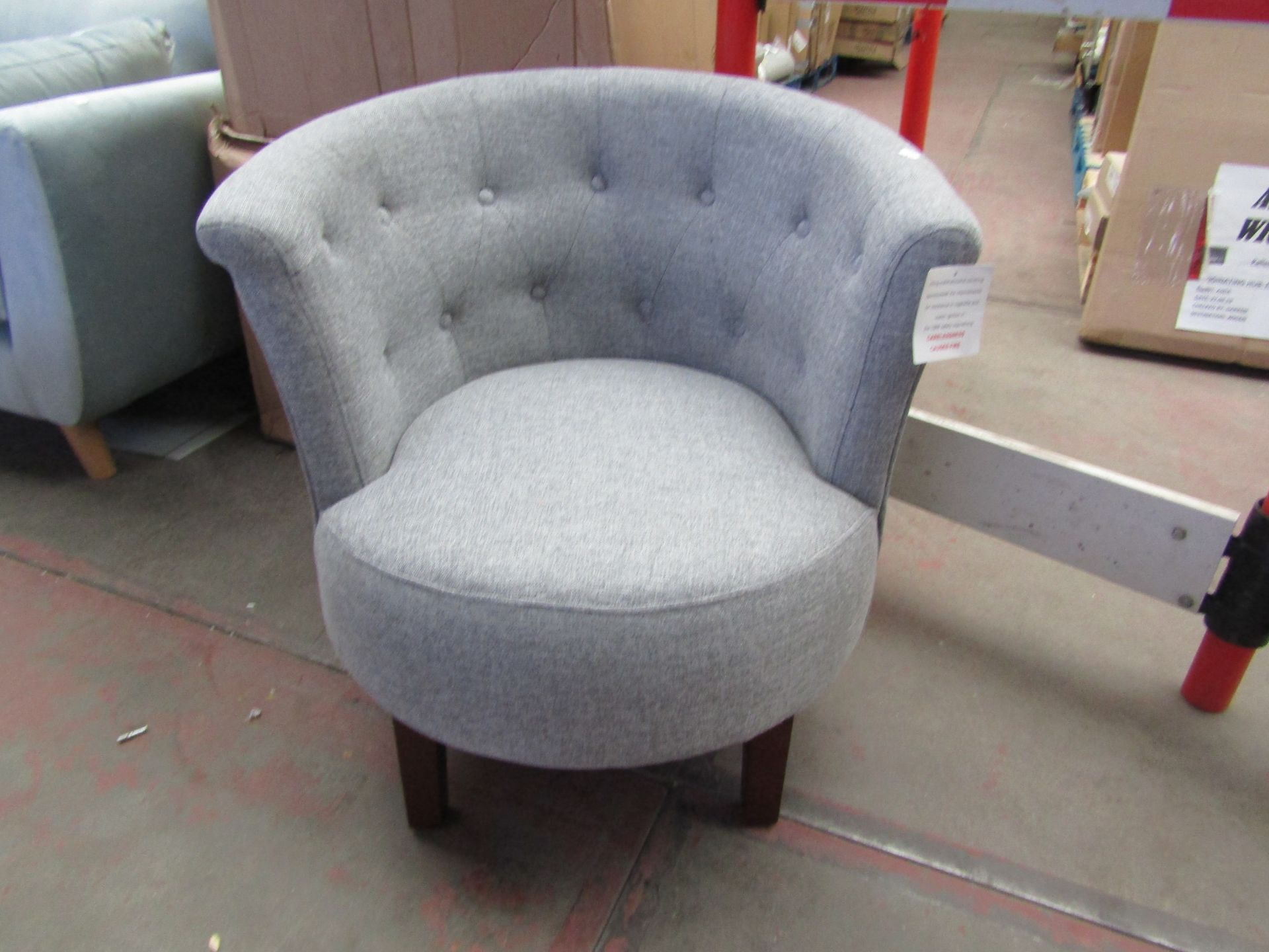 Classic buttoned tub chair in light grey, picture is for display purposes only and item looks well