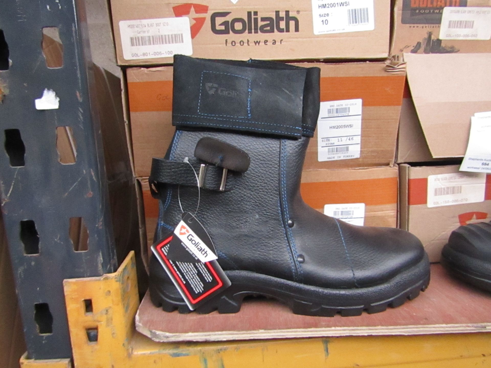 Goliath ankle boot with steel midsole, size 10, new and boxed. RRP £57.49