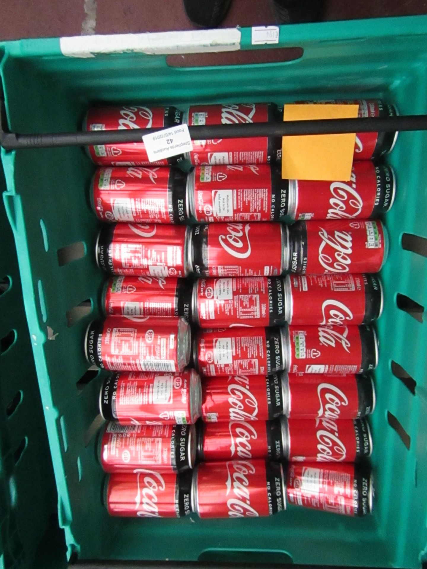 35 x 330ml cans of Coke Zero, BBE 31 May 2019