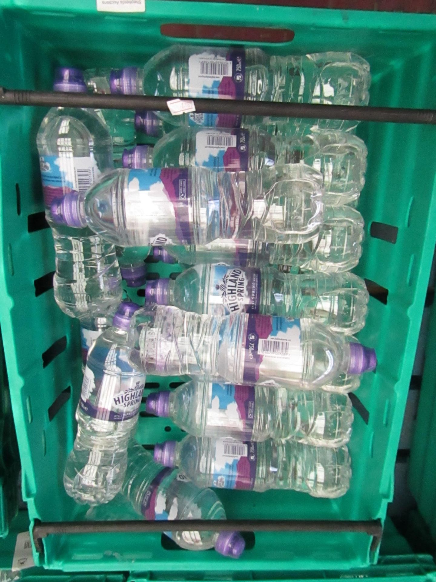 21 x Highland Spring water 750ml, BBE Sep 2020