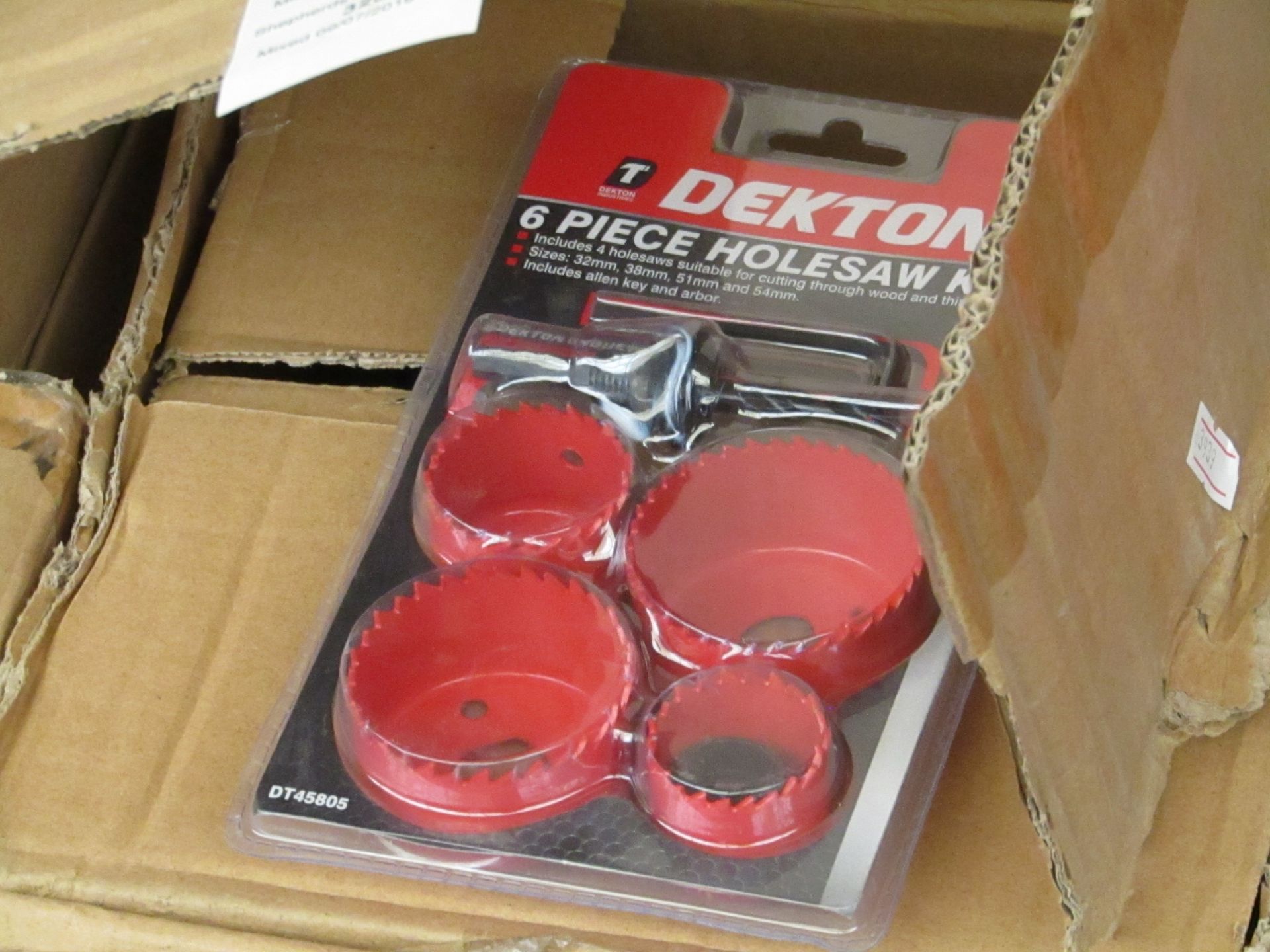 Dekton, 6 piece holesaw kit, new and boxed