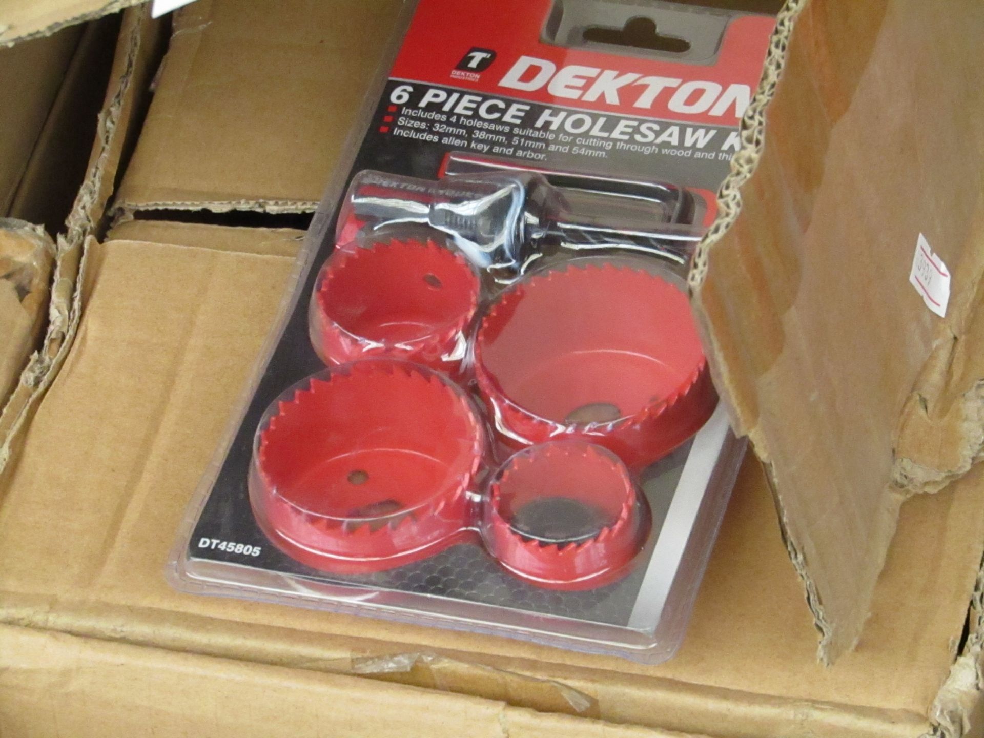 Dekton, 6 piece holesaw kit, new and boxed